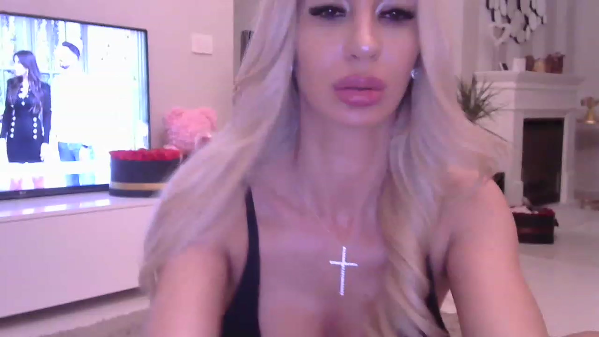 Gallery image thumbnail from Missy_alena's myfreecams stream on, 05/11/2023, 24:15 image 19 of 20