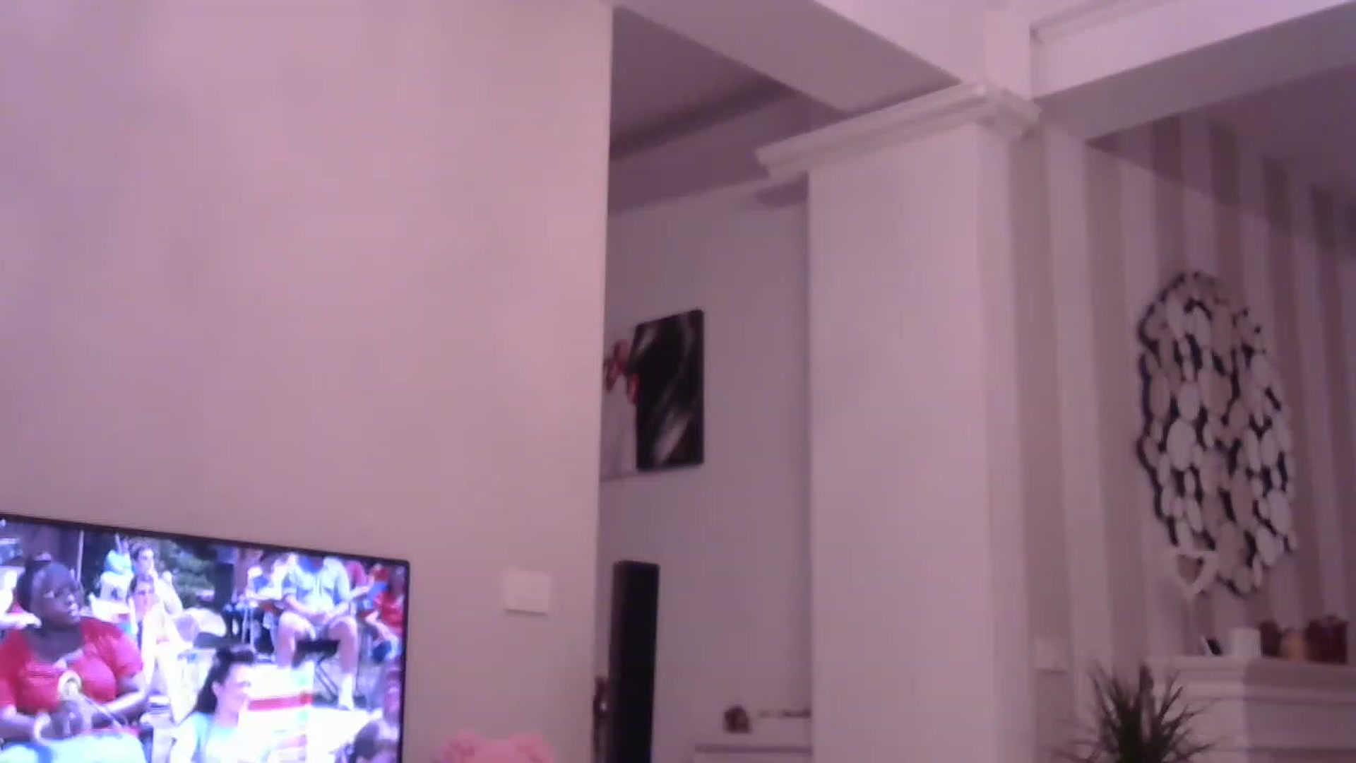 Gallery image thumbnail from Missy_alena's myfreecams stream on, 05/15/2023, 24:43 image 9 of 20