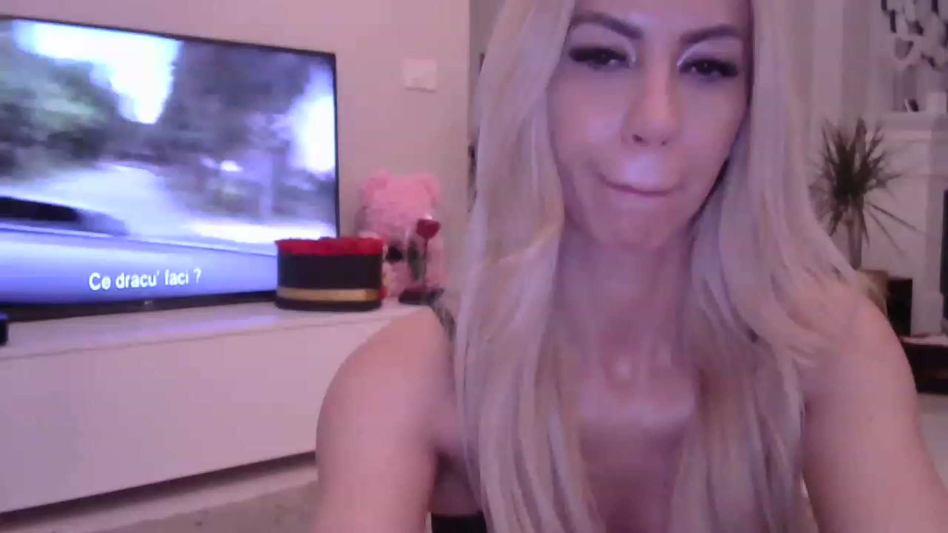 Gallery image thumbnail from Missy_alena's myfreecams stream on, 05/16/2023, 23:14 image 19 of 20
