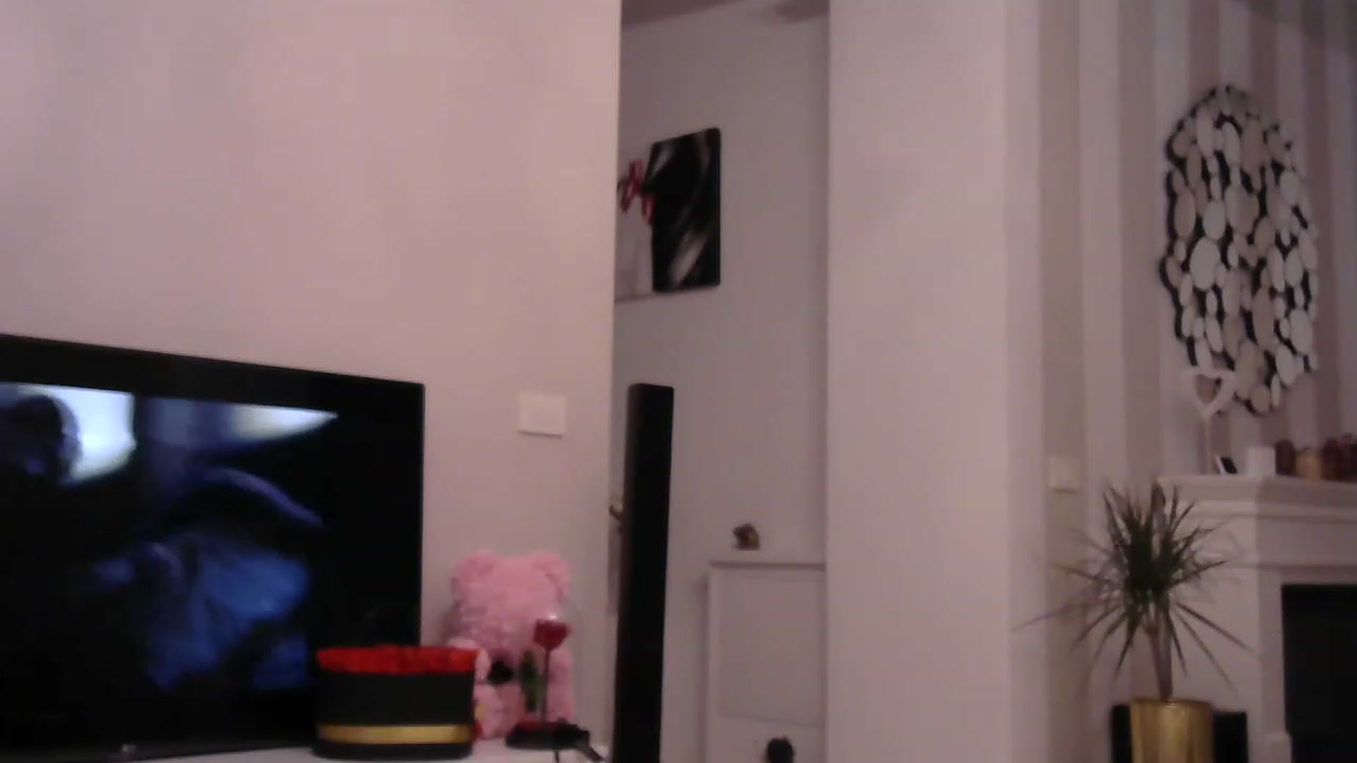 Gallery image thumbnail from Missy_alena's myfreecams stream on, 05/22/2023, 23:21 image 15 of 20