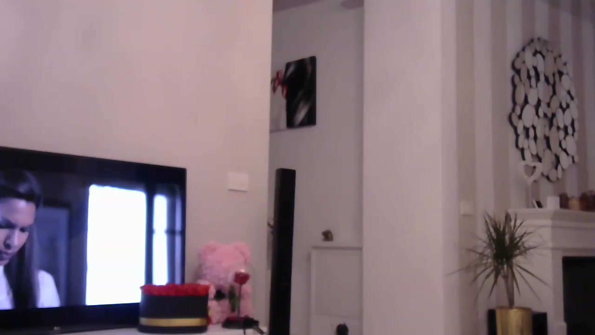 Gallery image thumbnail from Missy_alena's myfreecams stream on, 05/22/2023, 23:21 image 13 of 20