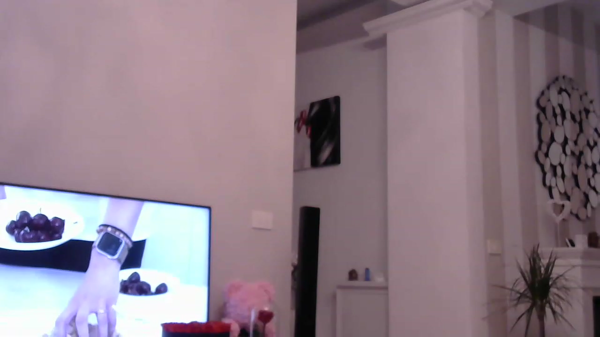 Gallery image thumbnail from Missy_alena's myfreecams stream on, 07/20/2023, 01:34 image 5 of 20
