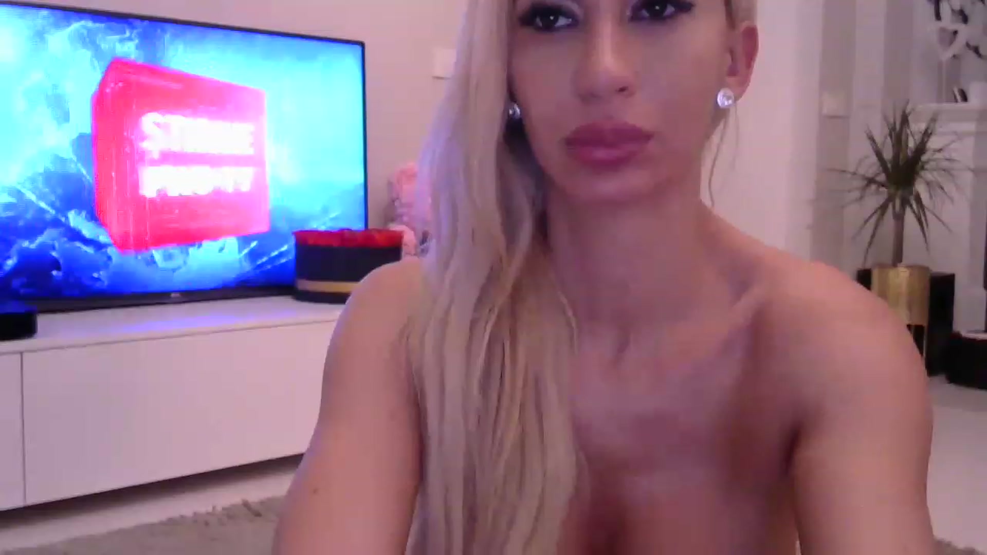 Gallery image thumbnail from Missy_alena's myfreecams stream on, 07/31/2023, 02:30 image 6 of 20