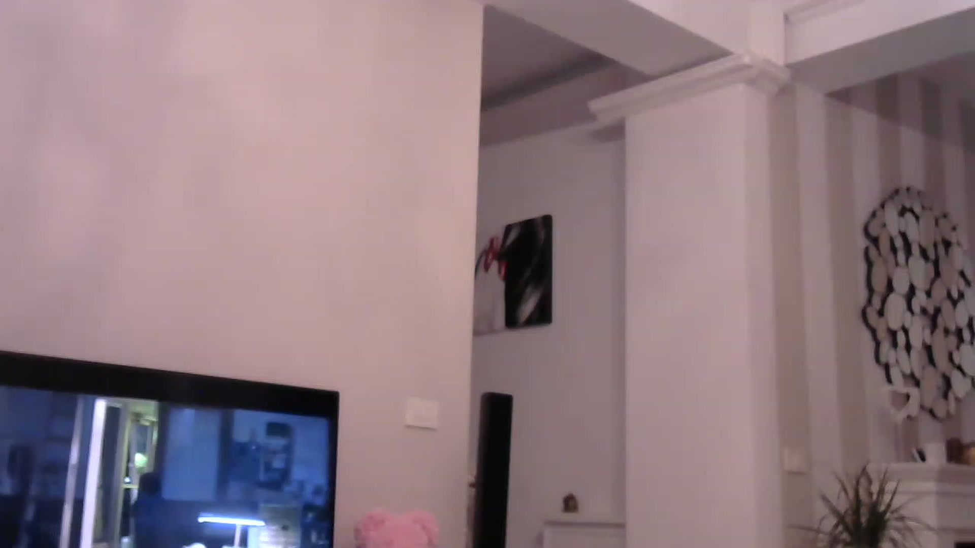 Gallery image thumbnail from Missy_alena's myfreecams stream on, 08/03/2023, 21:05 image 2 of 20