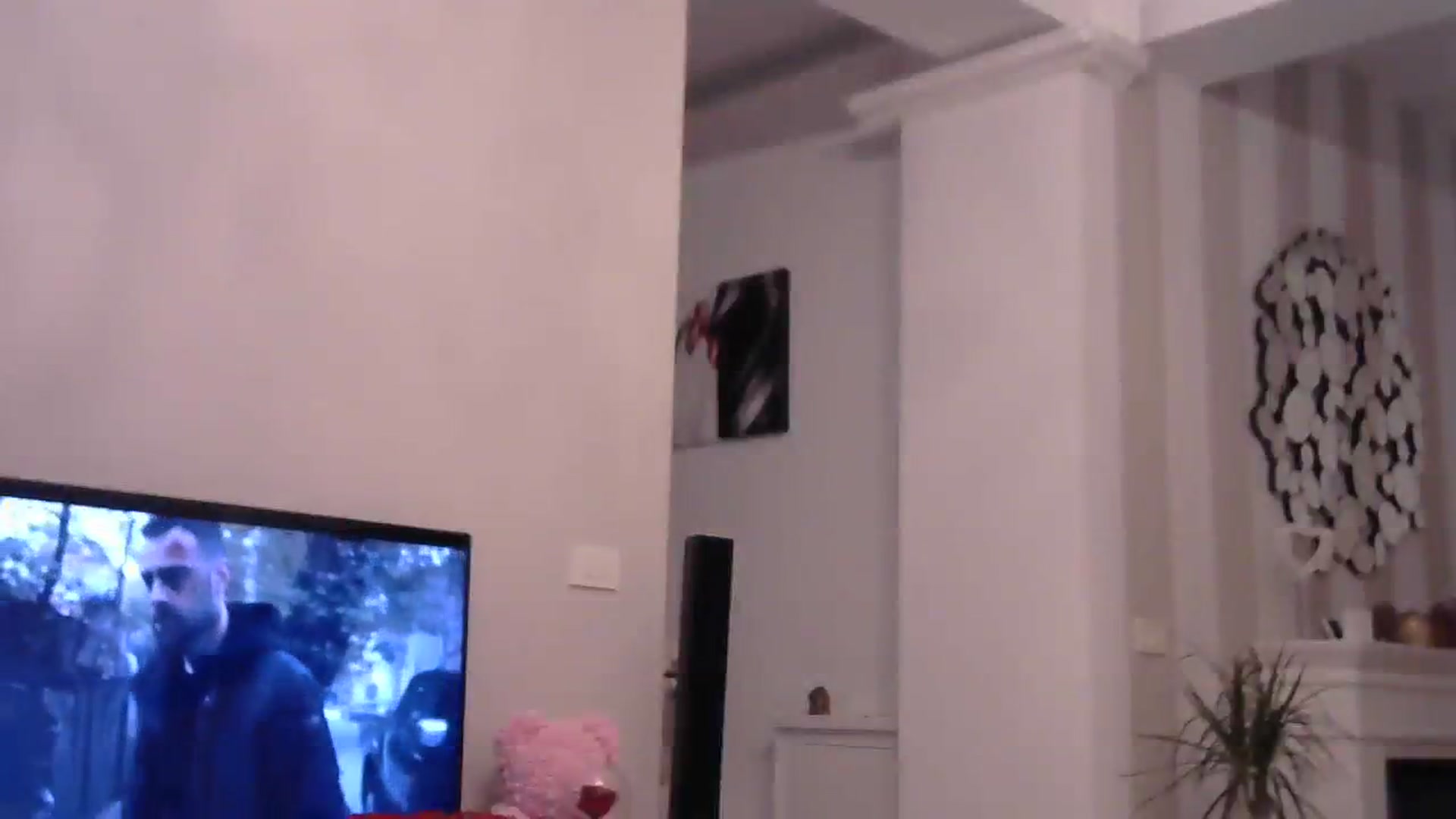Gallery image thumbnail from Missy_alena's myfreecams stream on, 08/10/2023, 23:14 image 14 of 20