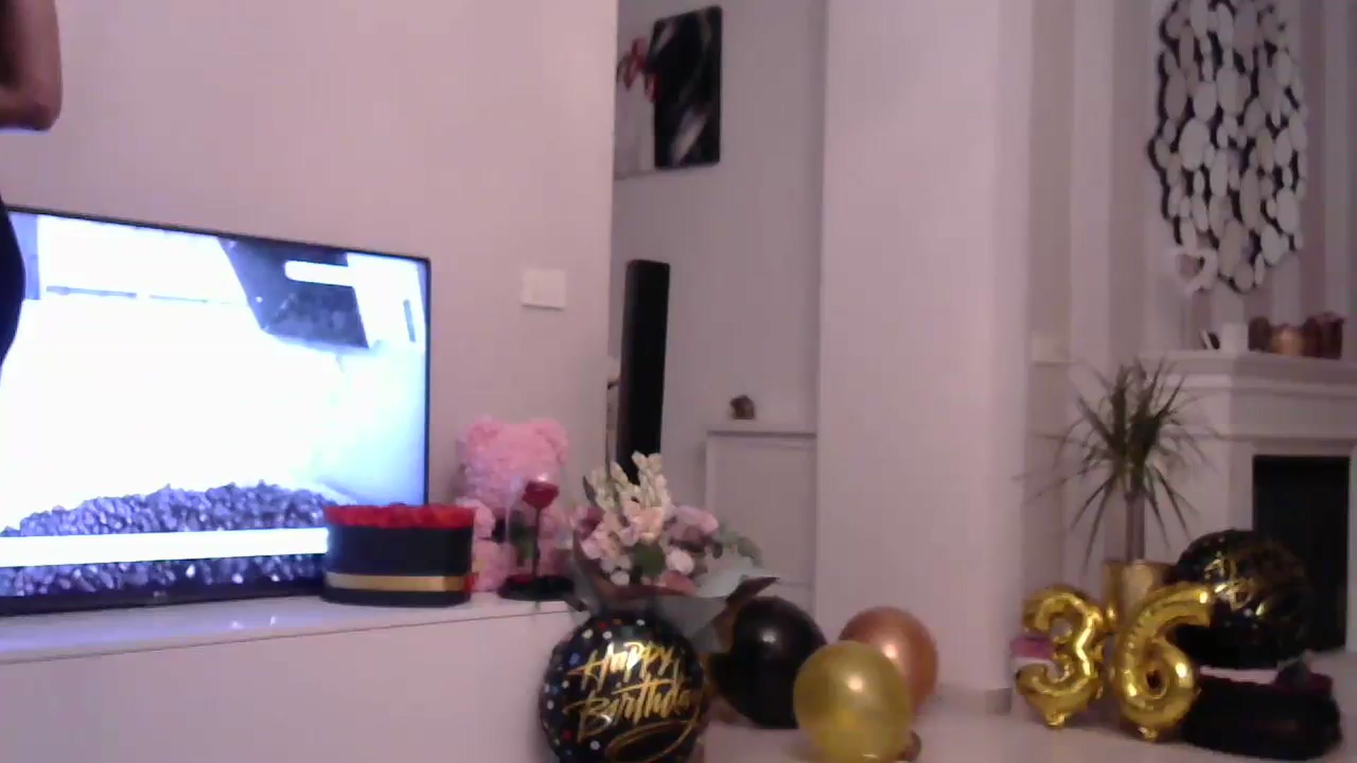 Gallery image thumbnail from Missy_alena's myfreecams stream on, 08/15/2023, 02:36 image 15 of 20