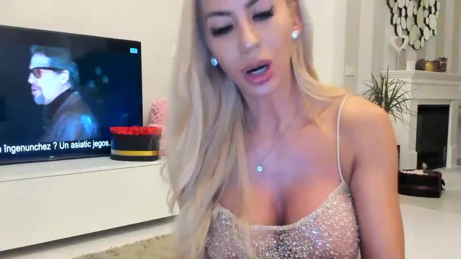 Gallery image thumbnail from Missy_alena's myfreecams stream on, 09/10/2023, 24:59 image 3 of 20