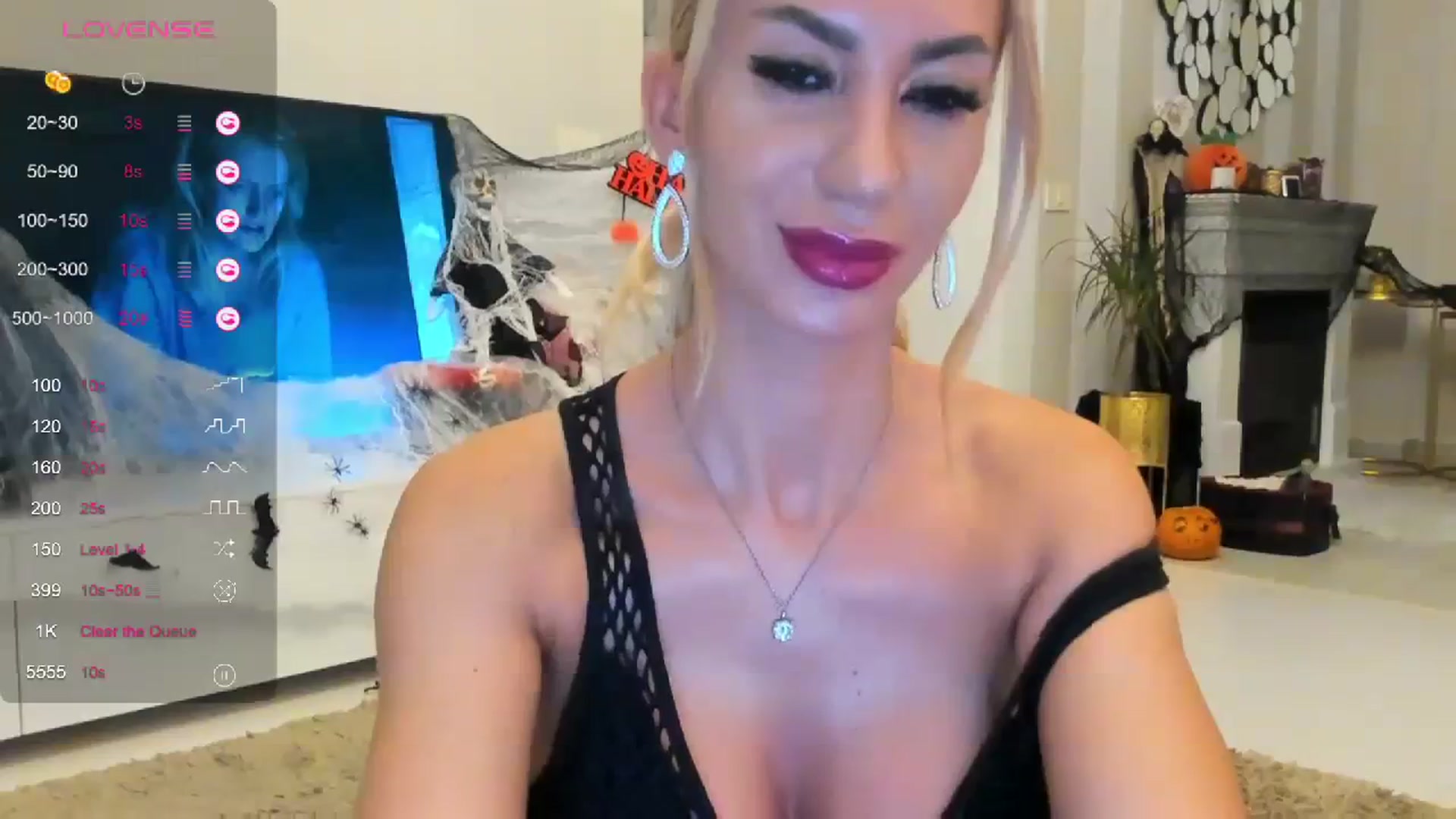 Gallery image thumbnail from Missy_alena's myfreecams stream on, 10/28/2023, 21:20 image 11 of 20