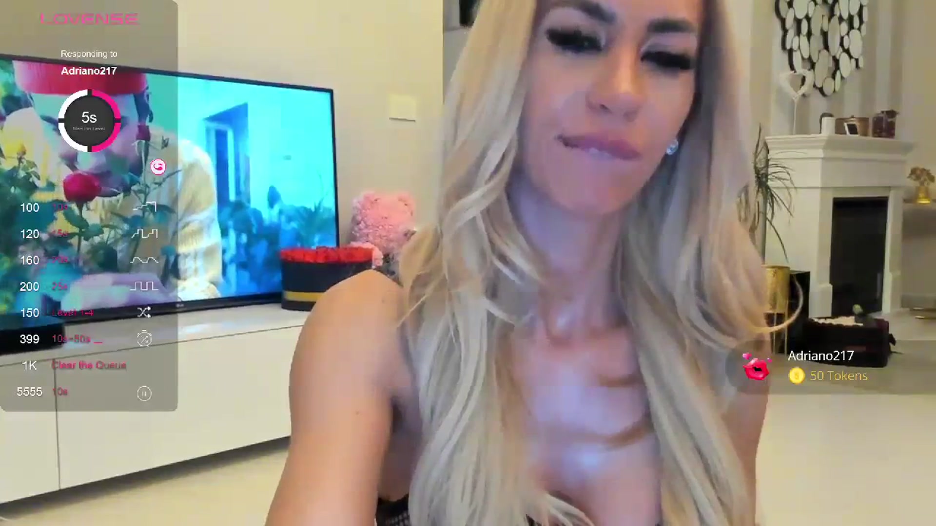 Gallery image thumbnail from Missy_alena's myfreecams stream on, 01/12/2024, 24:40 image 7 of 20
