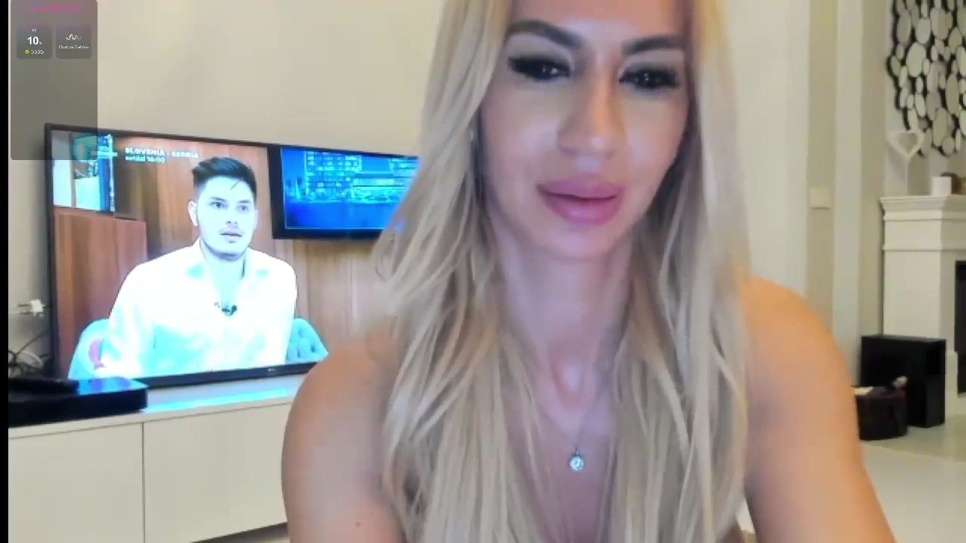 Gallery image thumbnail from Missy_alena's myfreecams stream on, 06/20/2024, 01:51 image 17 of 20