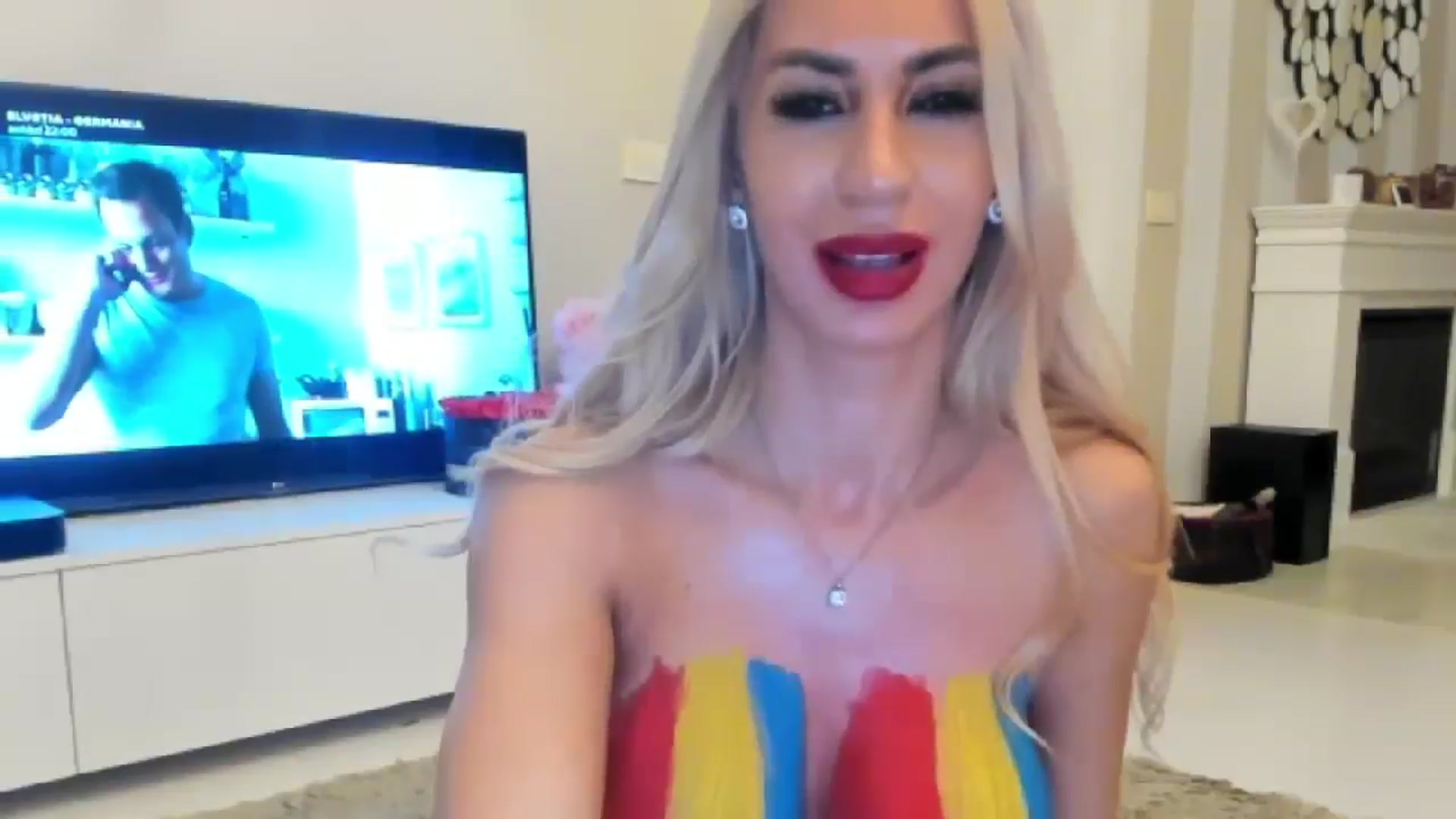 Gallery image thumbnail from Missy_alena's myfreecams stream on, 06/23/2024, 24:10 image 10 of 20