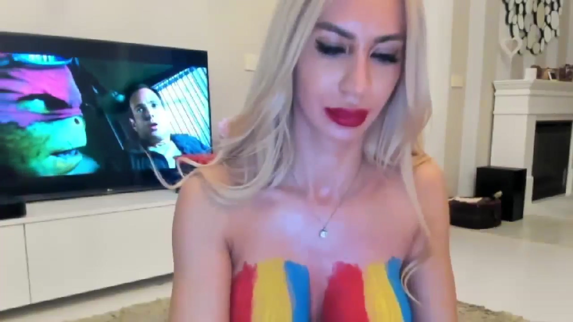 Gallery image thumbnail from Missy_alena's myfreecams stream on, 06/23/2024, 24:10 image 11 of 20