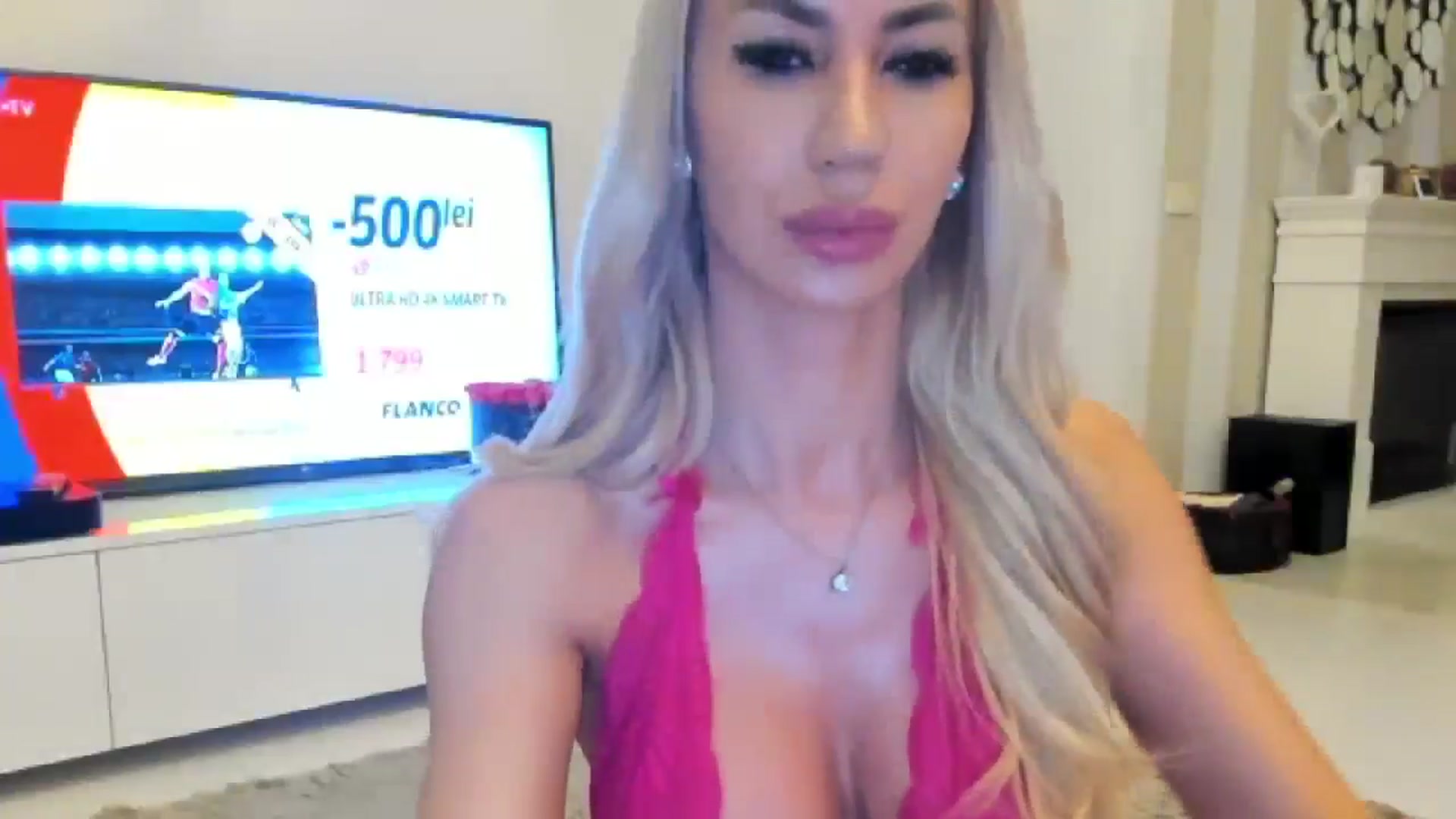 Gallery image thumbnail from Missy_alena's myfreecams stream on, 06/23/2024, 20:37 image 4 of 20