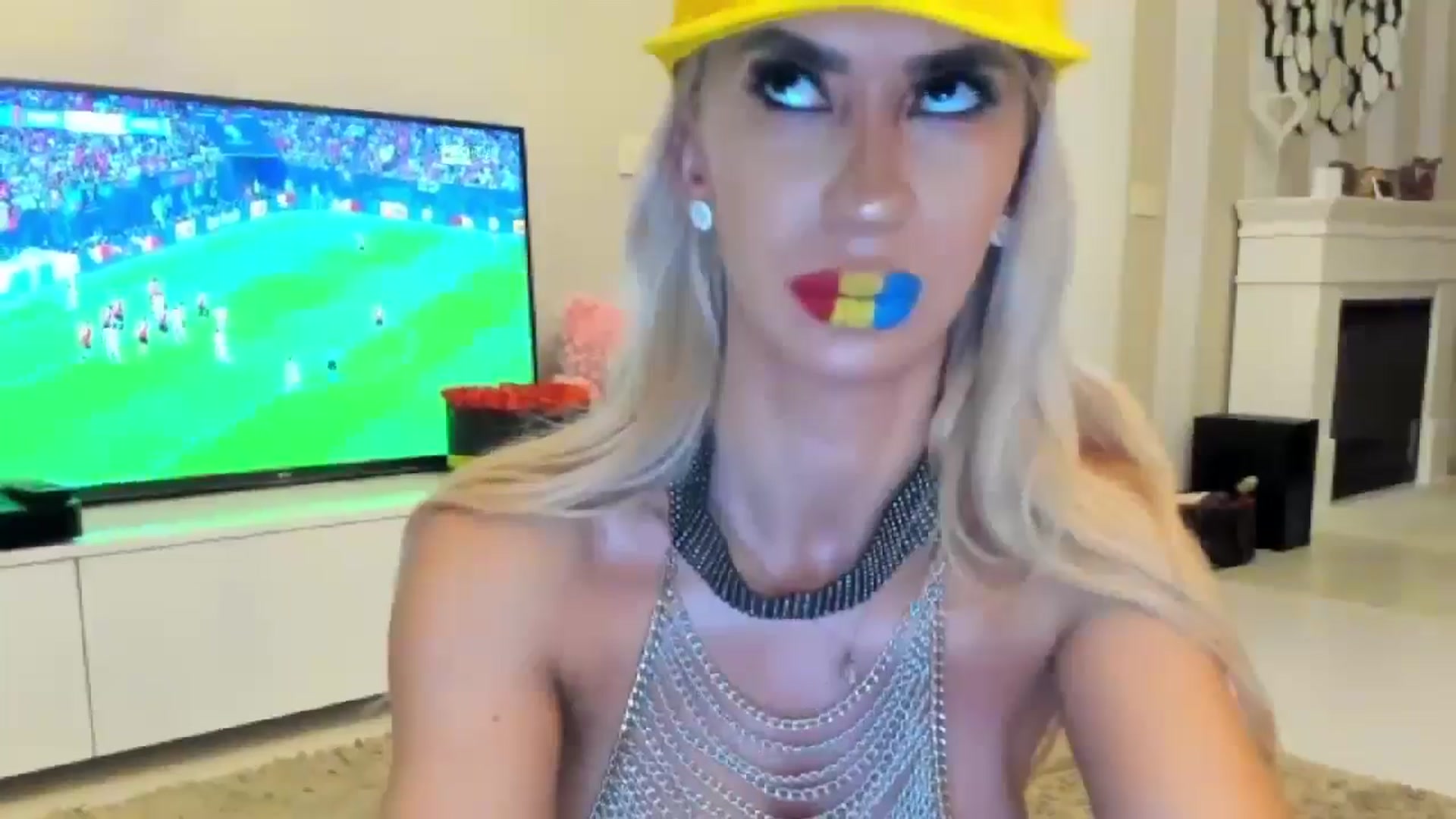 Gallery image thumbnail from Missy_alena's myfreecams stream on, 06/26/2024, 19:19 image 20 of 20