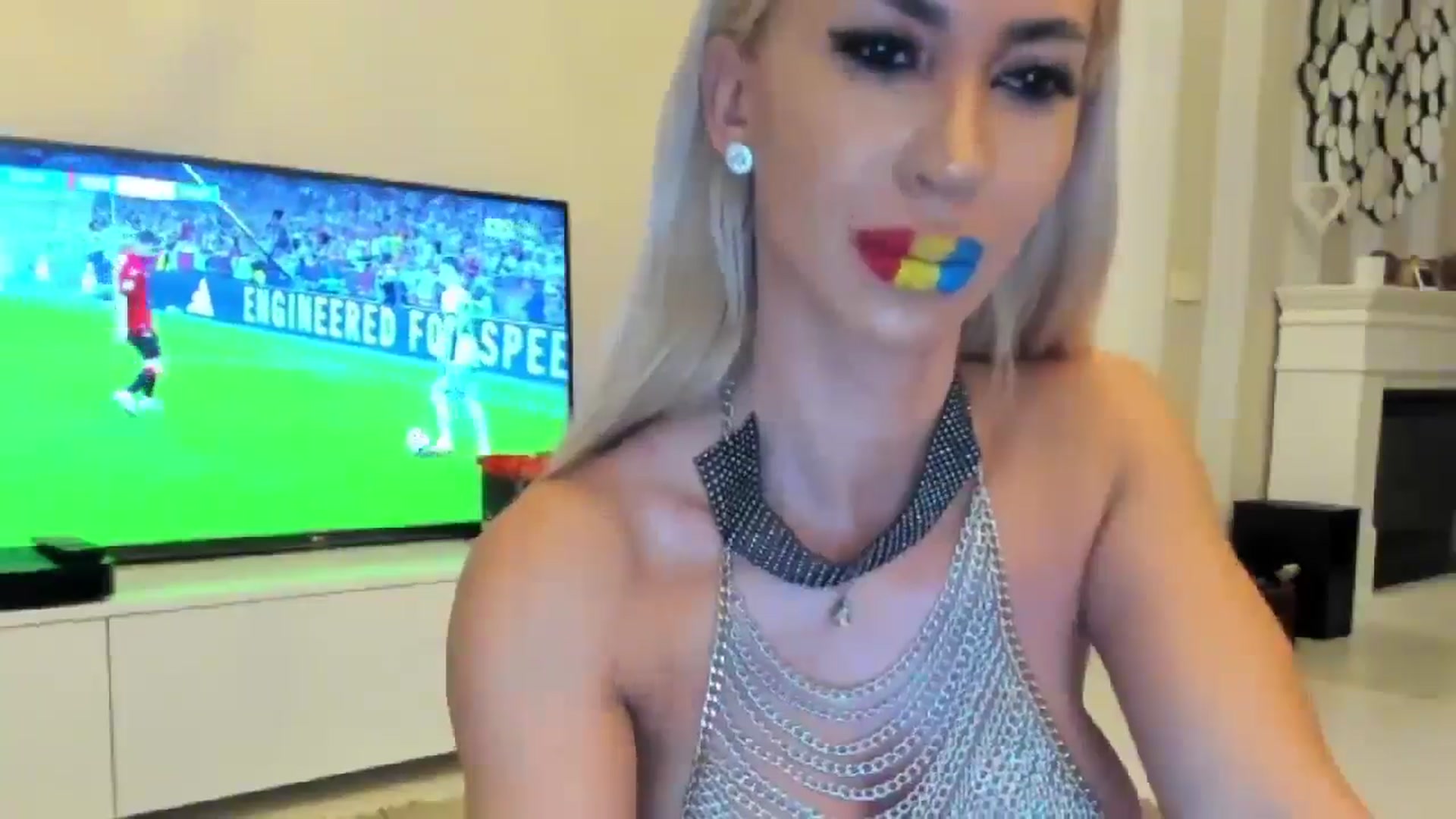 Gallery image thumbnail from Missy_alena's myfreecams stream on, 06/26/2024, 20:40 image 5 of 20