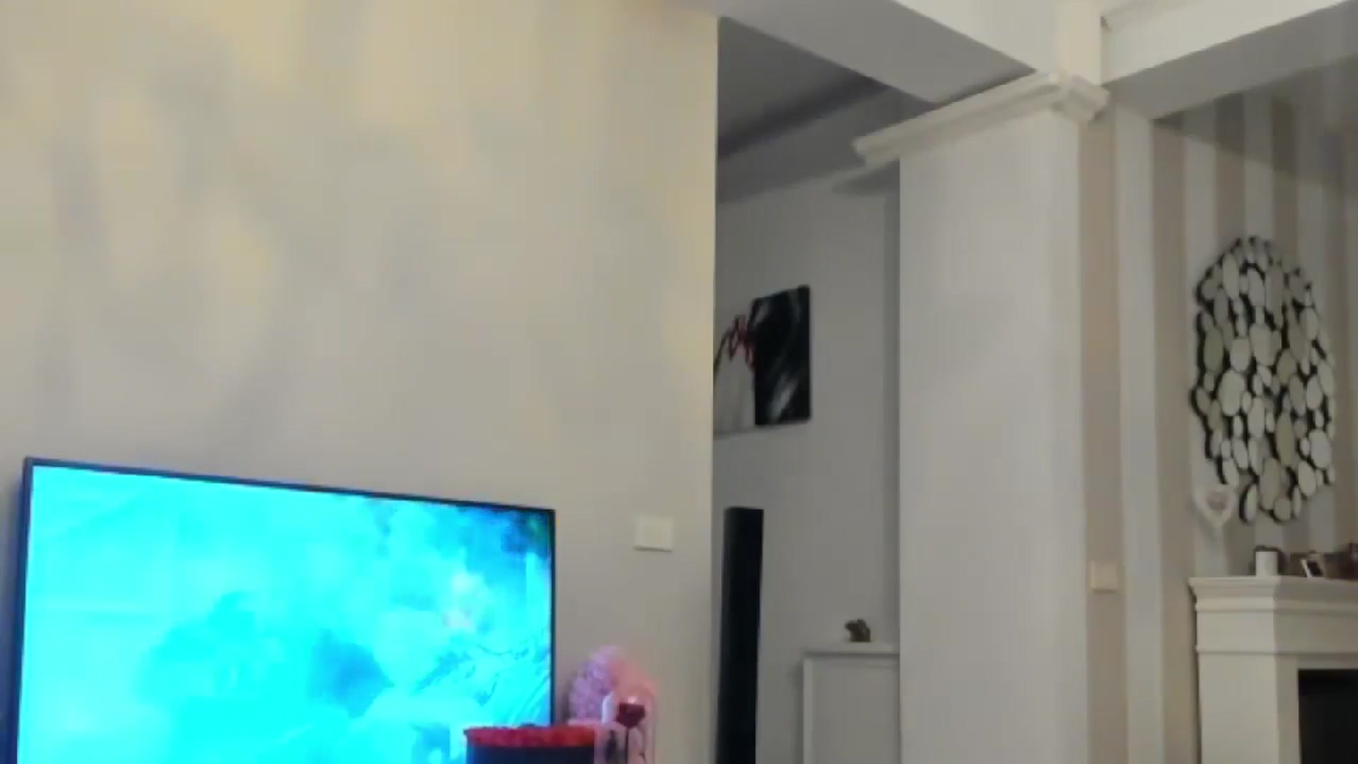 Gallery image thumbnail from Missy_alena's myfreecams stream on, 06/29/2024, 24:03 image 13 of 20