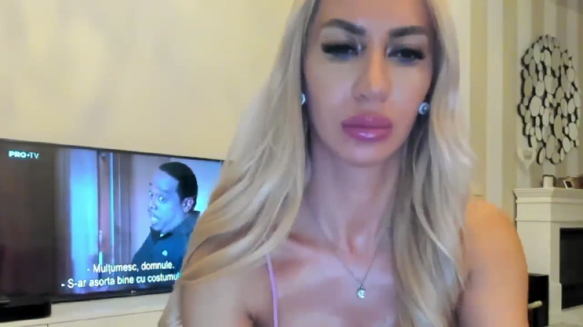 Gallery image thumbnail from Missy_alena's myfreecams stream on, 07/07/2024, 22:46 image 3 of 20