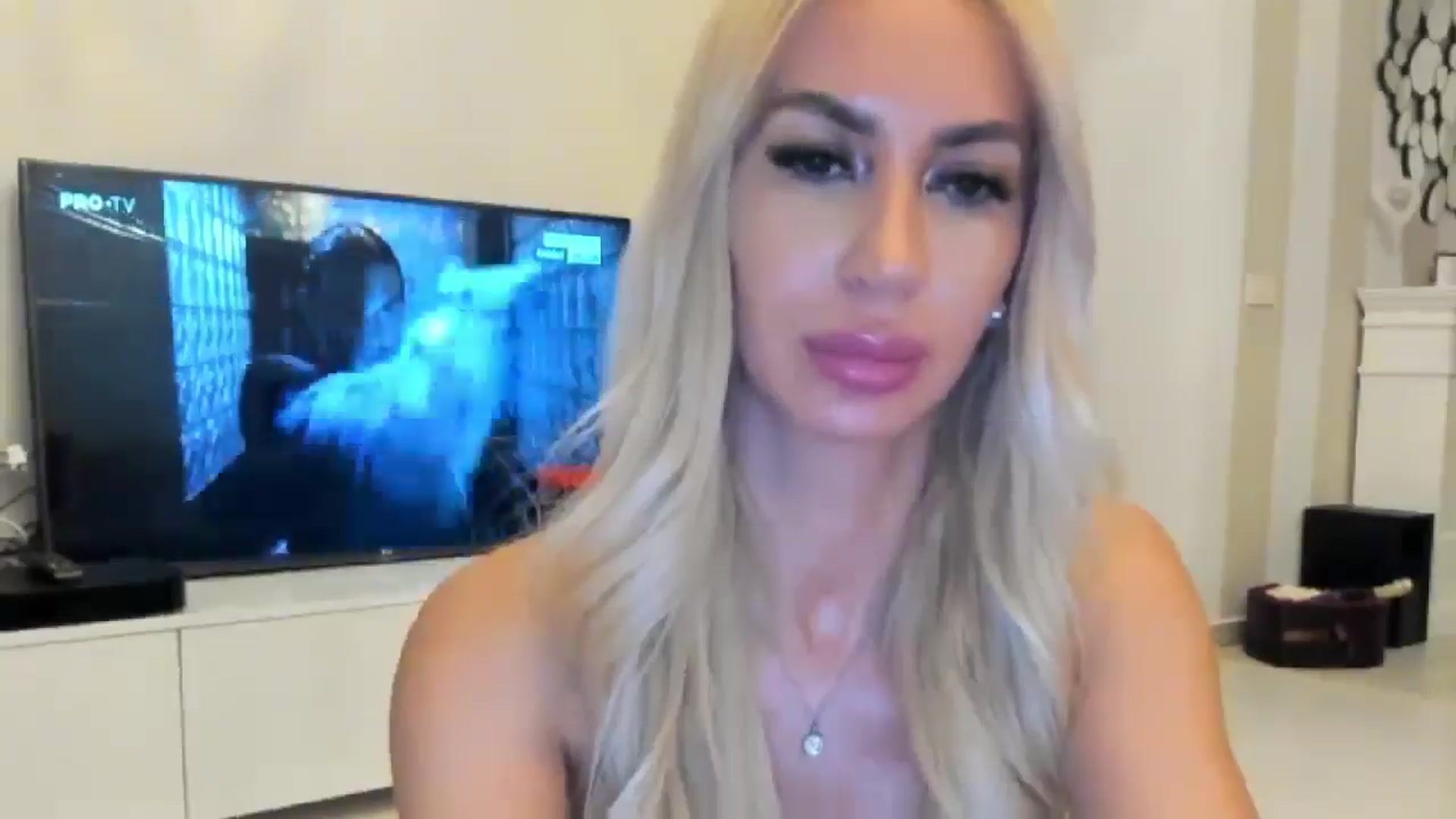 Gallery image thumbnail from Missy_alena's myfreecams stream on, 07/08/2024, 02:02 image 8 of 20