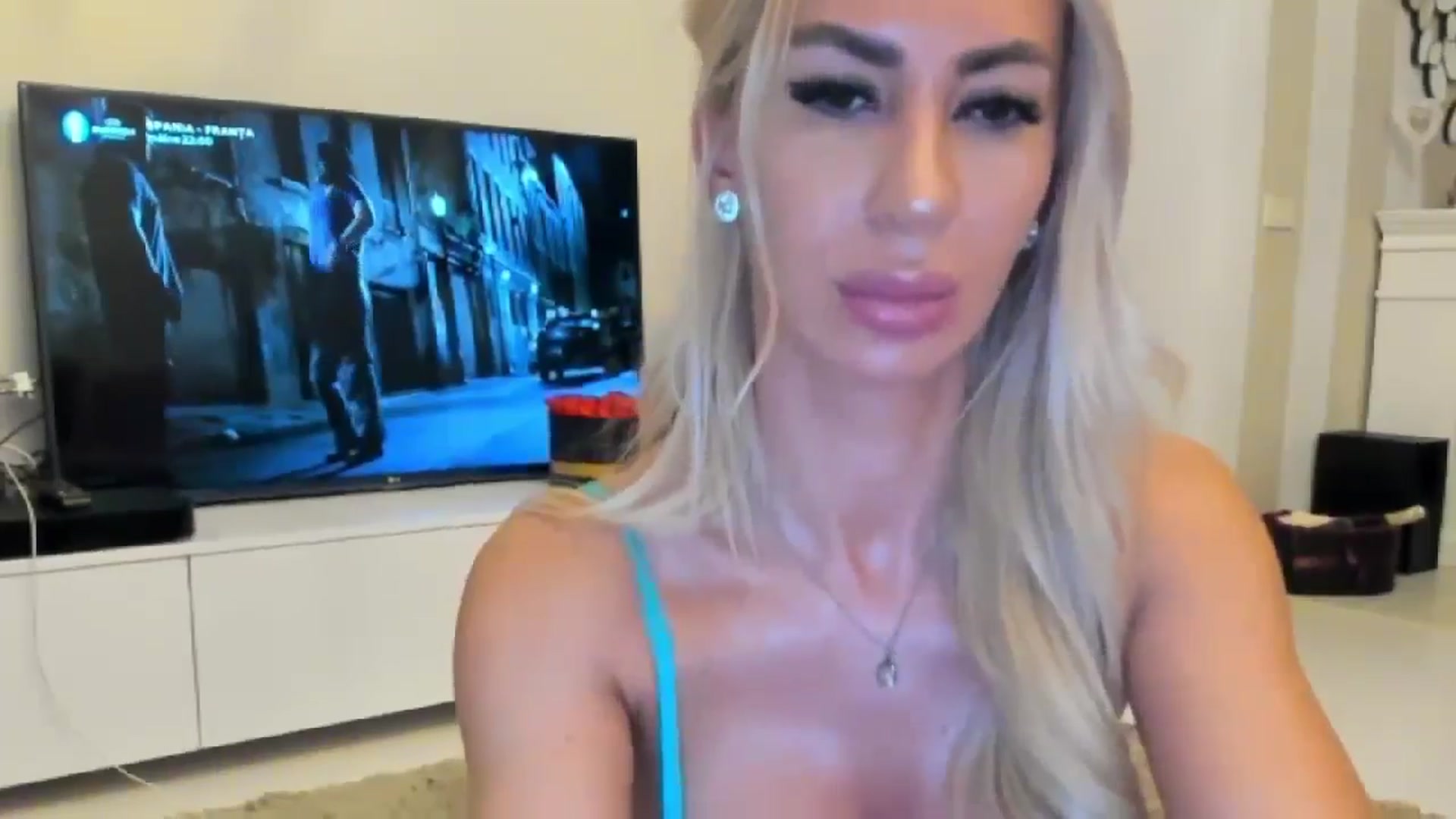 Gallery image thumbnail from Missy_alena's myfreecams stream on, 07/08/2024, 22:28 image 2 of 20