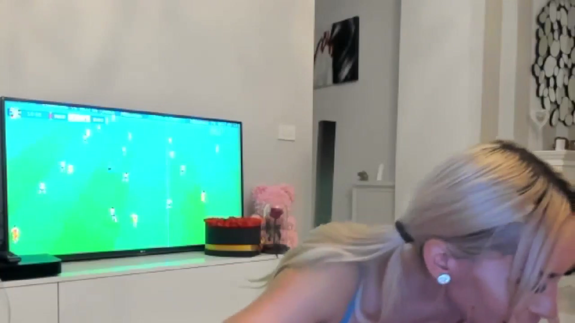Gallery image thumbnail from Missy_alena's myfreecams stream on, 07/10/2024, 19:26 image 20 of 20