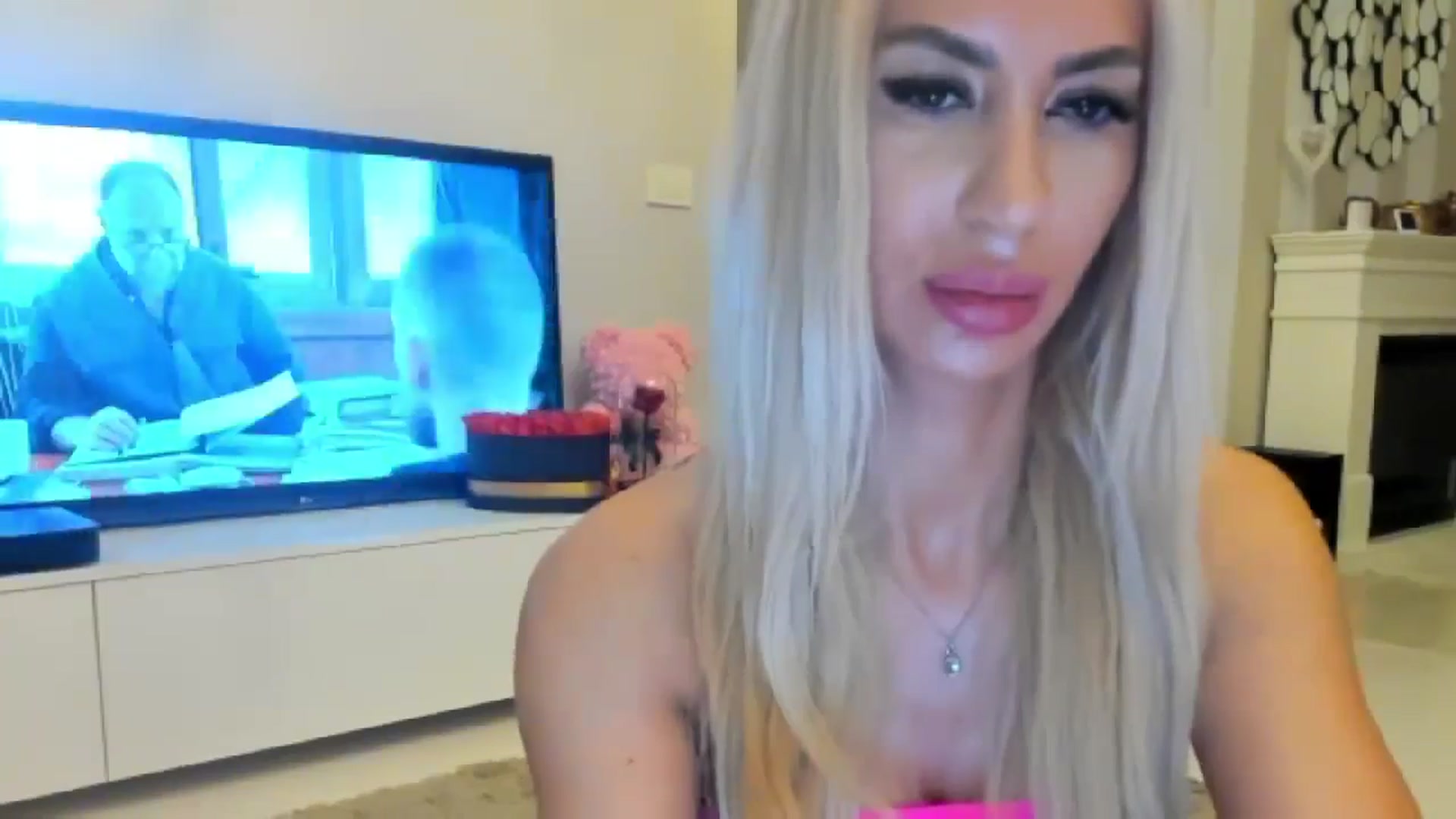 Gallery image thumbnail from Missy_alena's myfreecams stream on, 07/11/2024, 20:33 image 4 of 20
