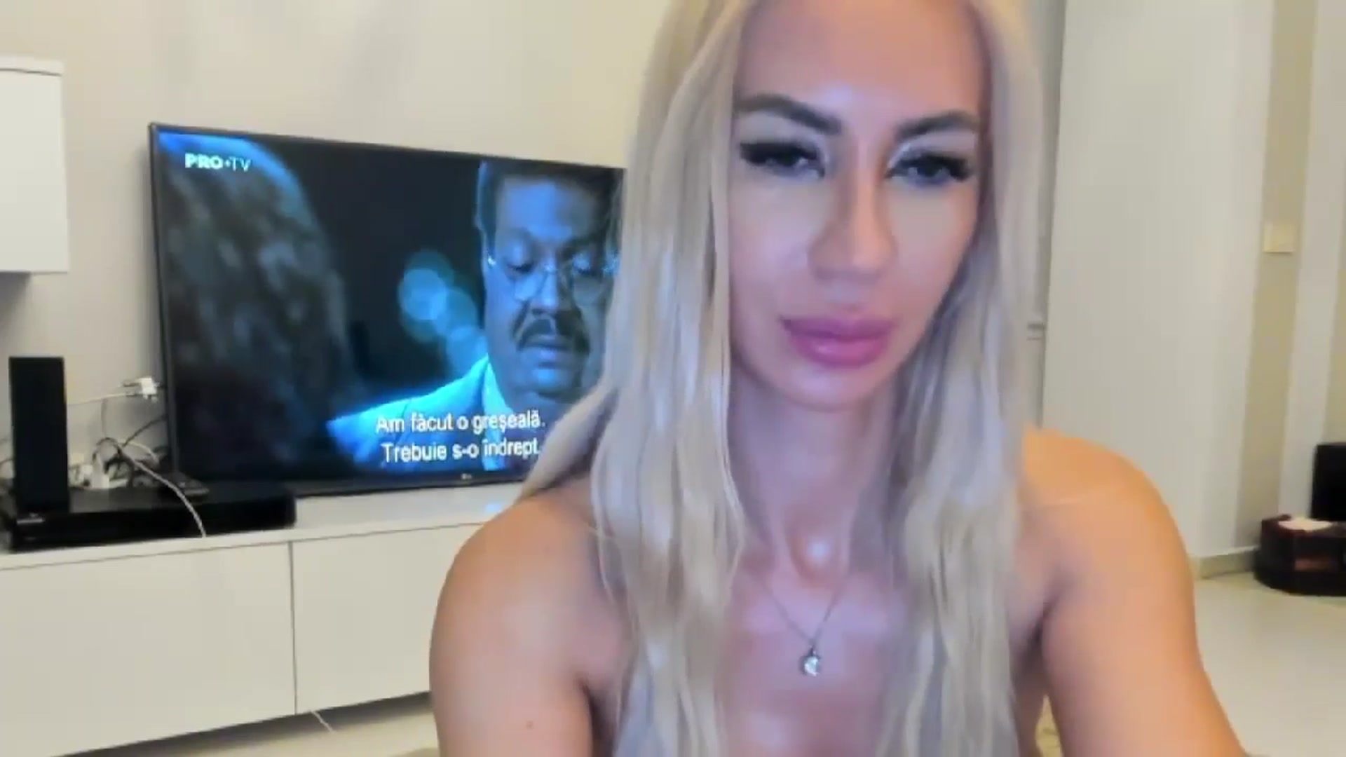 Gallery image thumbnail from Missy_alena's myfreecams stream on, 07/15/2024, 01:16 image 14 of 20