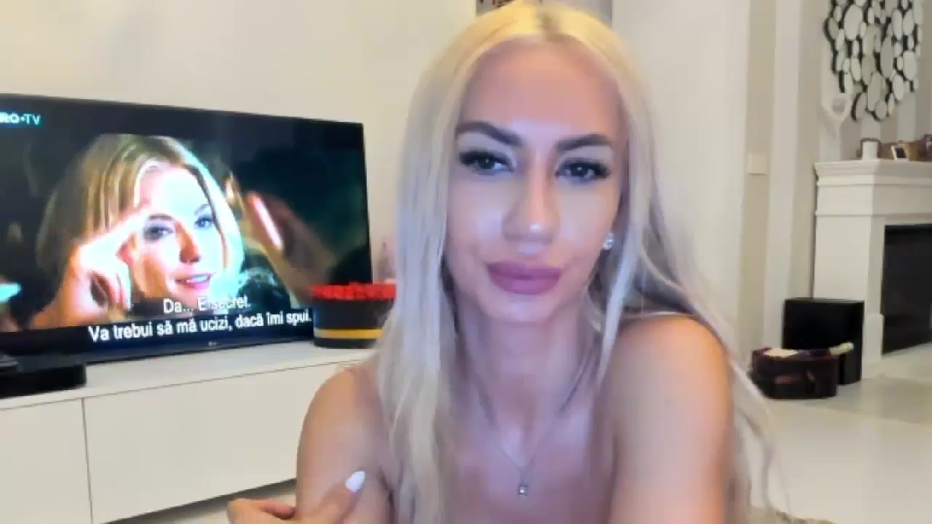 Gallery image thumbnail from Missy_alena's myfreecams stream on, 07/15/2024, 22:22 image 9 of 20