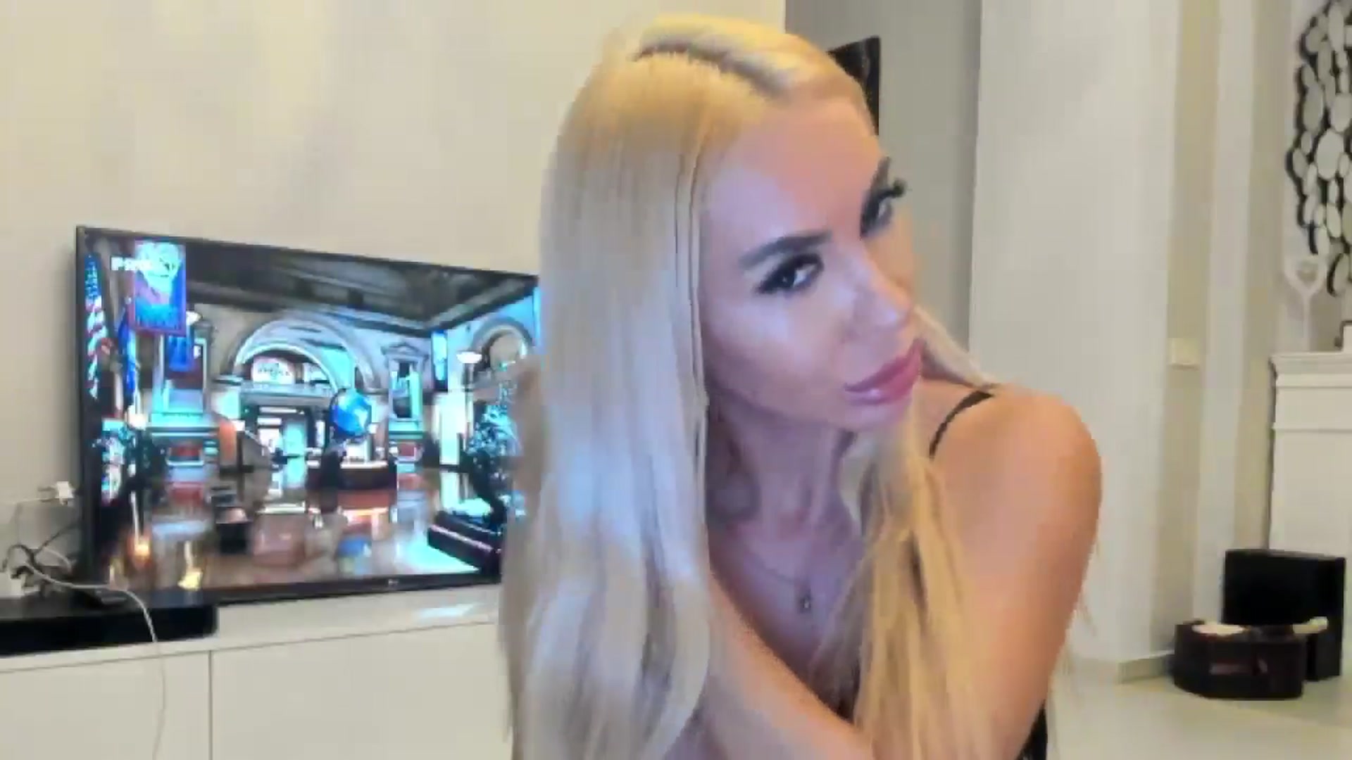 Gallery image thumbnail from Missy_alena's myfreecams stream on, 07/16/2024, 22:04 image 16 of 20