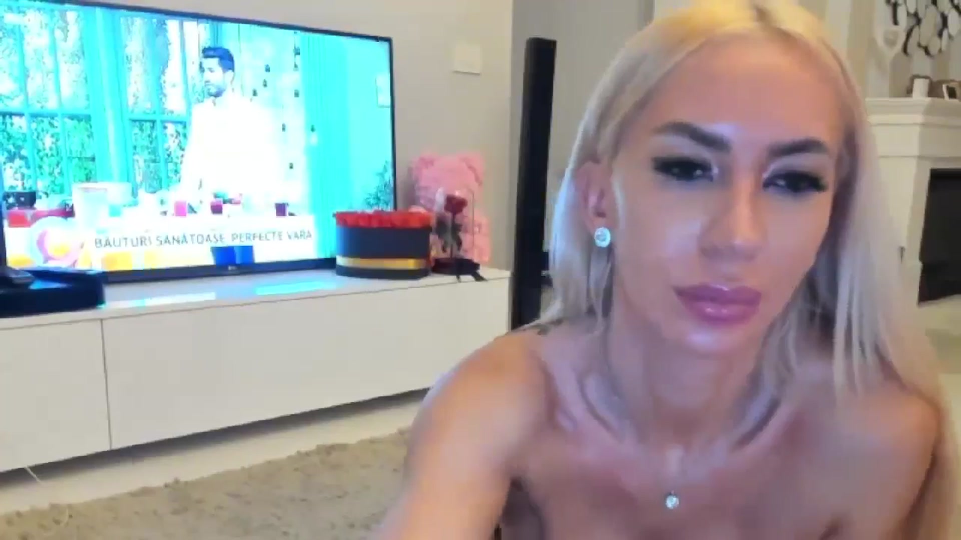 Gallery image thumbnail from Missy_alena's myfreecams stream on, 07/18/2024, 24:04 image 20 of 20