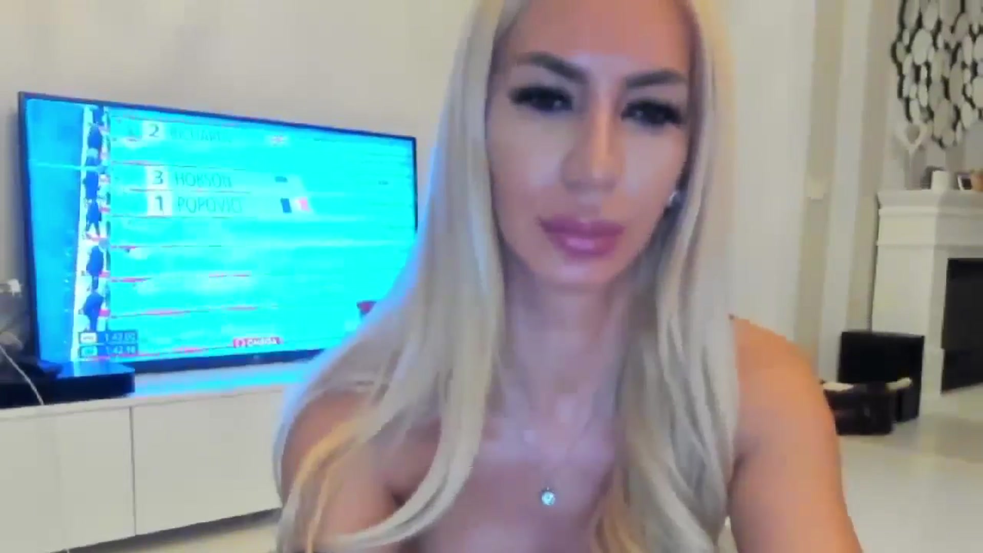 Gallery image thumbnail from Missy_alena's myfreecams stream on, 07/30/2024, 20:52 image 16 of 20