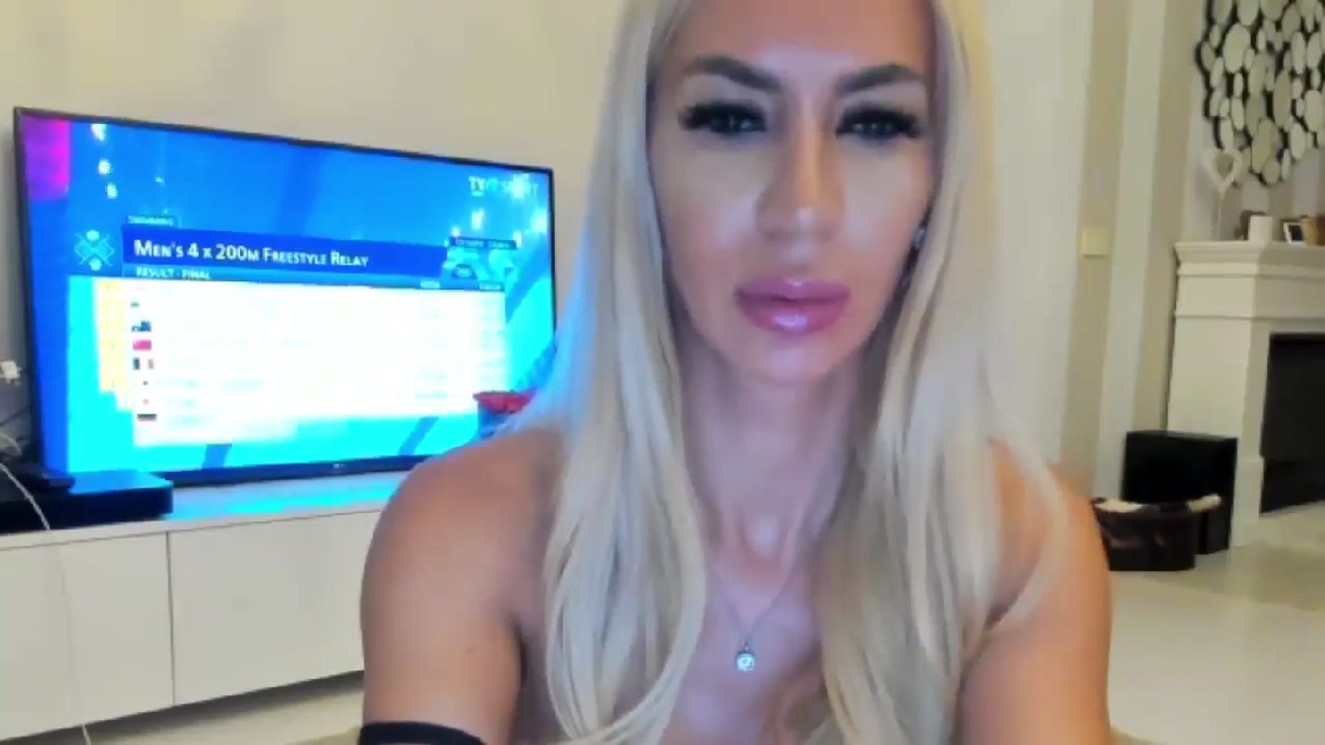 Gallery image thumbnail from Missy_alena's myfreecams stream on, 07/30/2024, 20:52 image 14 of 20