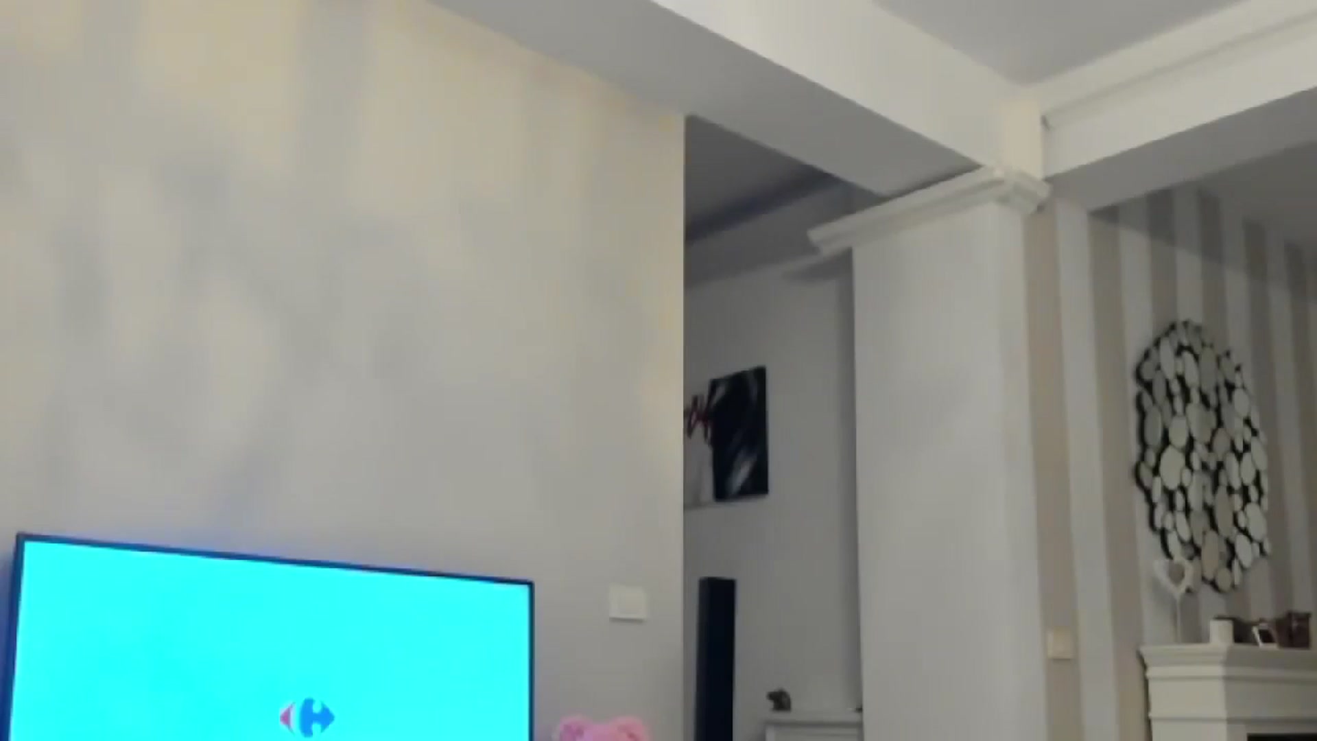Gallery image thumbnail from Missy_alena's myfreecams stream on, 08/08/2024, 22:06 image 2 of 20