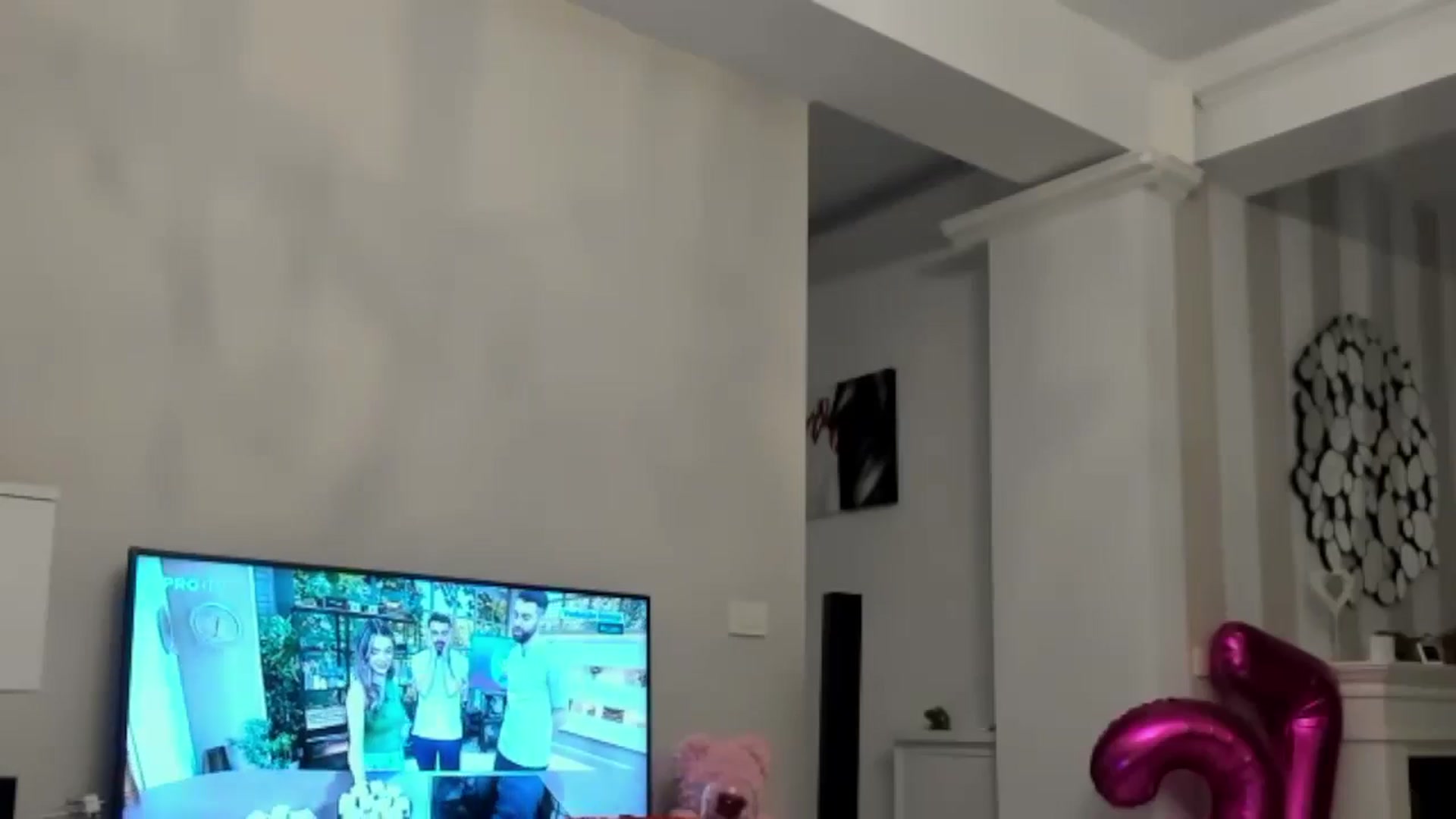 Gallery image thumbnail from Missy_alena's myfreecams stream on, 08/21/2024, 02:03 image 19 of 20