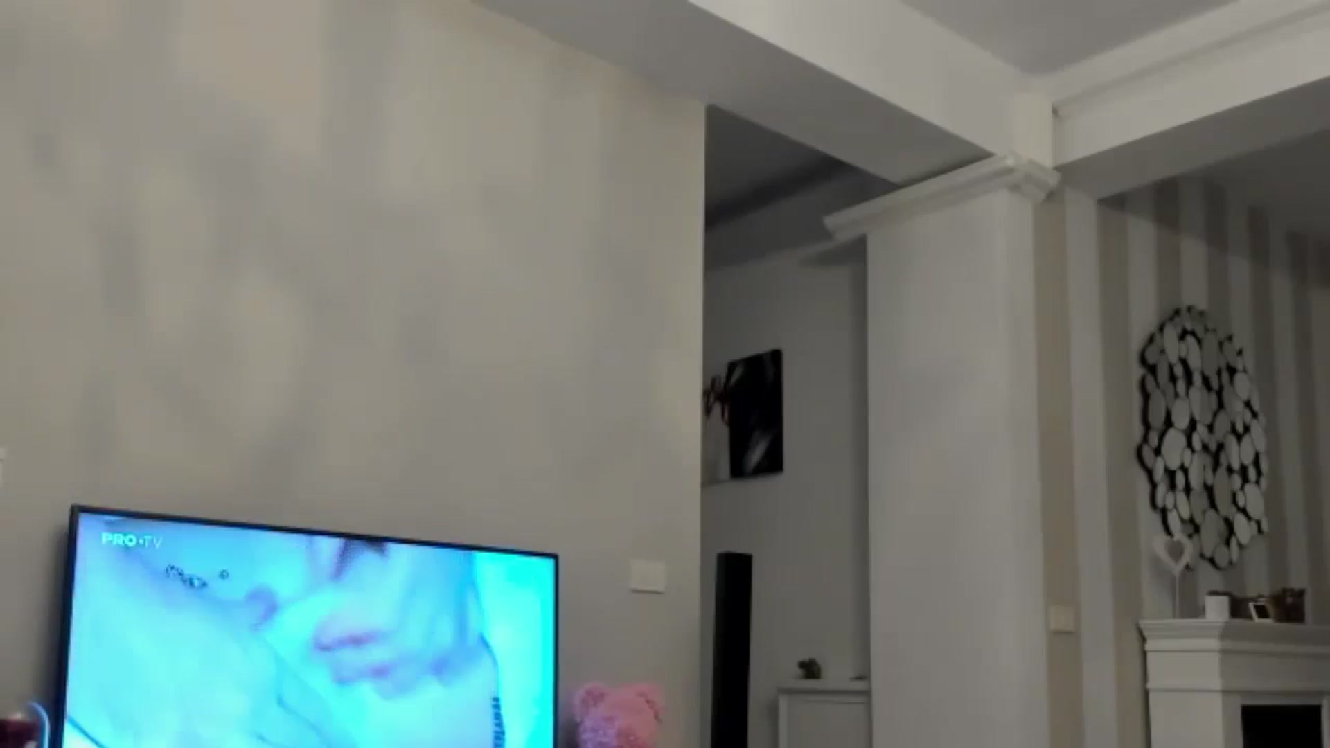 Gallery image thumbnail from Missy_alena's myfreecams stream on, 08/28/2024, 02:02 image 6 of 20