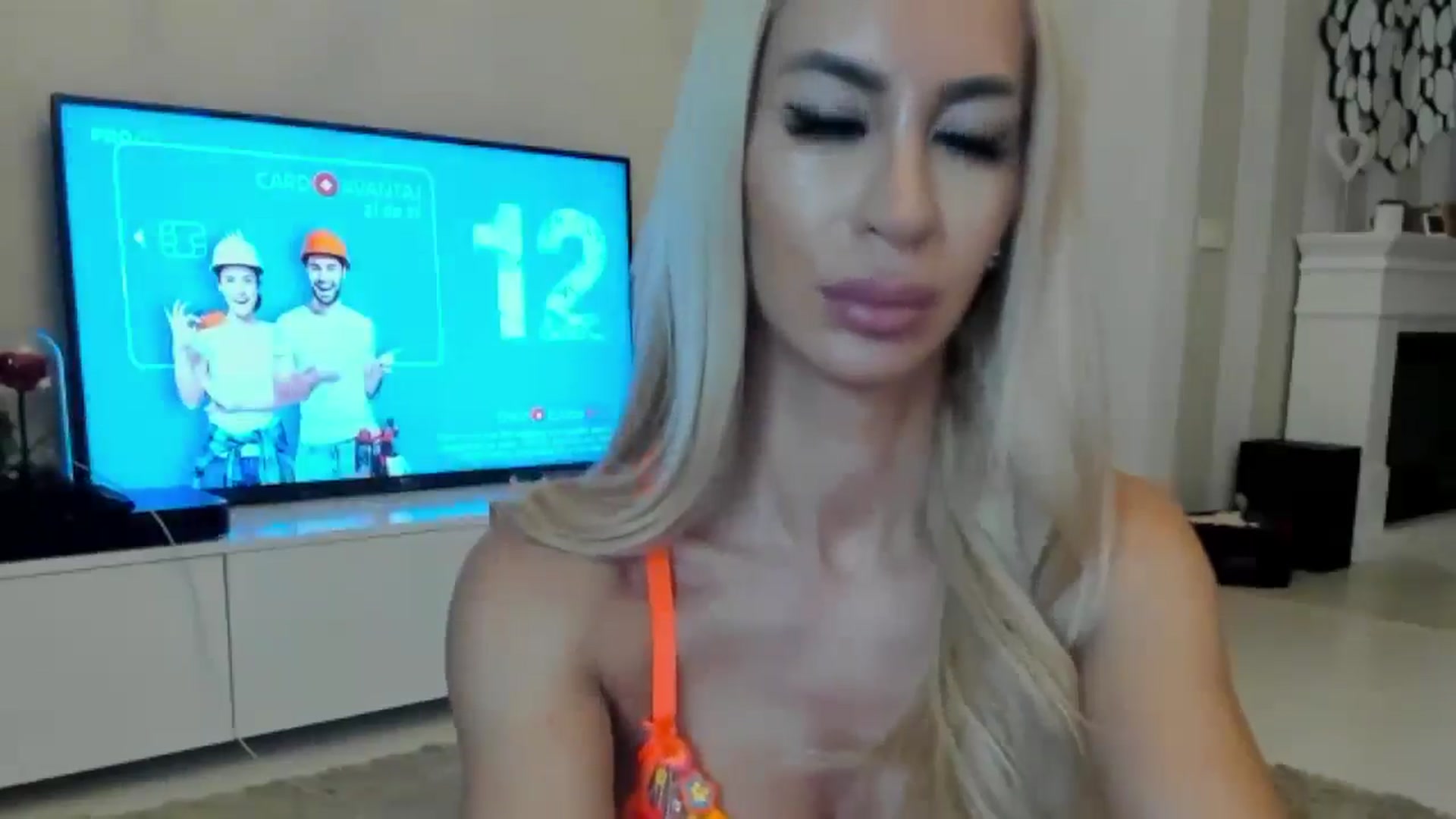 Gallery image thumbnail from Missy_alena's myfreecams stream on, 09/10/2024, 24:13 image 11 of 20