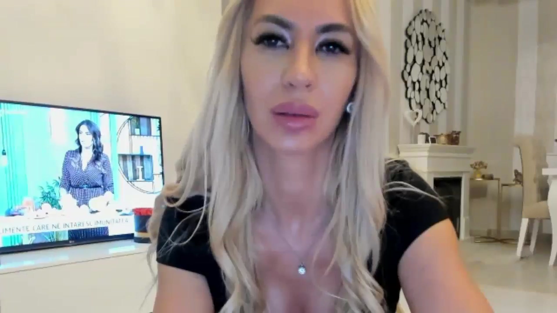 Gallery image thumbnail from Missy_alena's myfreecams stream on, 10/03/2024, 01:33 image 2 of 20