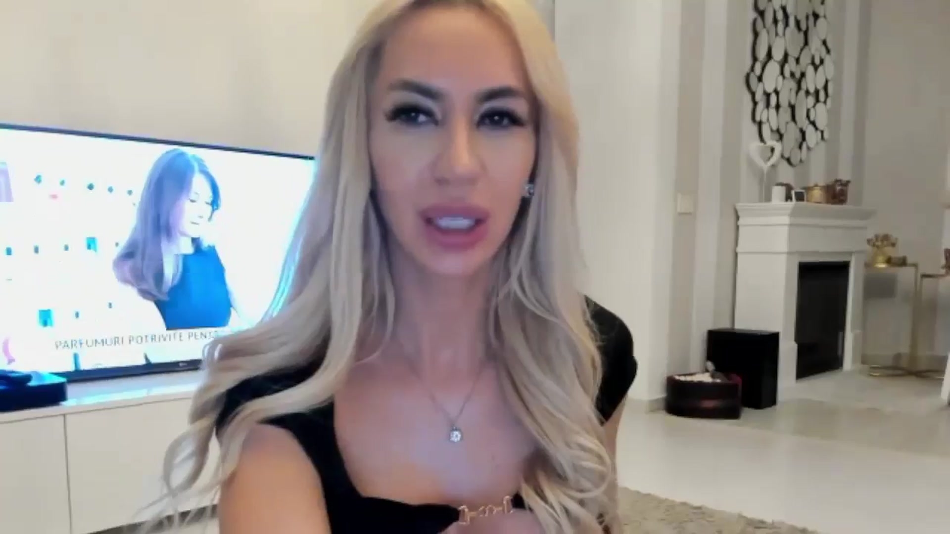 Gallery image thumbnail from Missy_alena's myfreecams stream on, 10/03/2024, 01:33 image 14 of 20