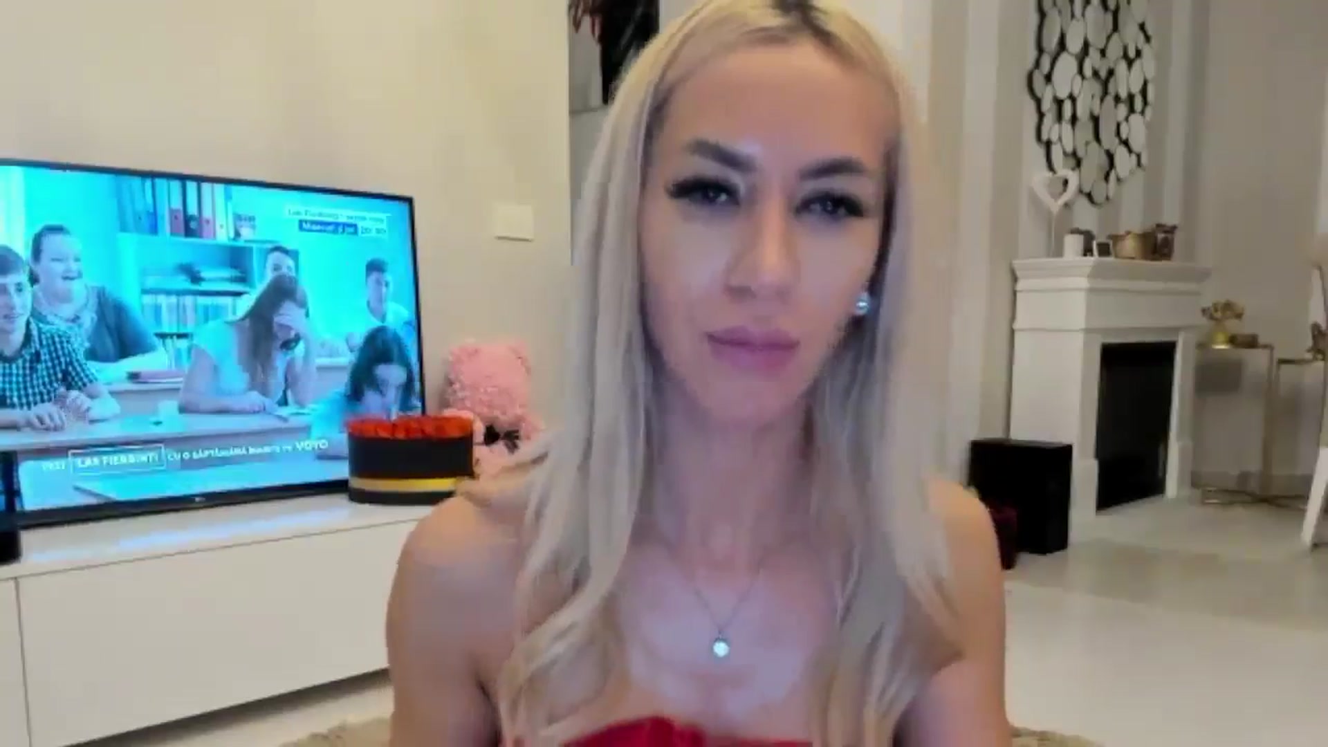 Gallery image thumbnail from Missy_alena's myfreecams stream on, 10/08/2024, 02:34 image 7 of 20