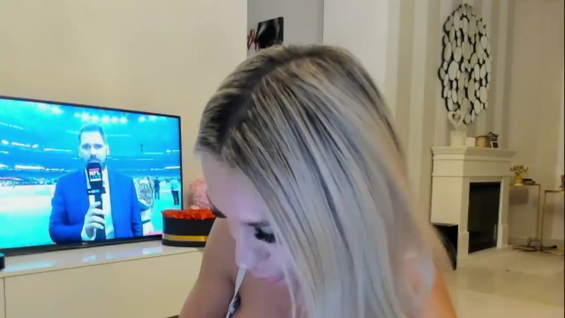 Gallery image thumbnail from Missy_alena's myfreecams stream on, 02/10/2025, 02:20 image 2 of 20