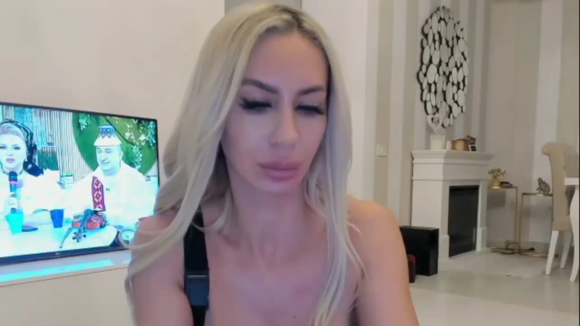 Gallery image thumbnail from Missy_alena's myfreecams stream on, 02/11/2025, 03:18 image 17 of 20