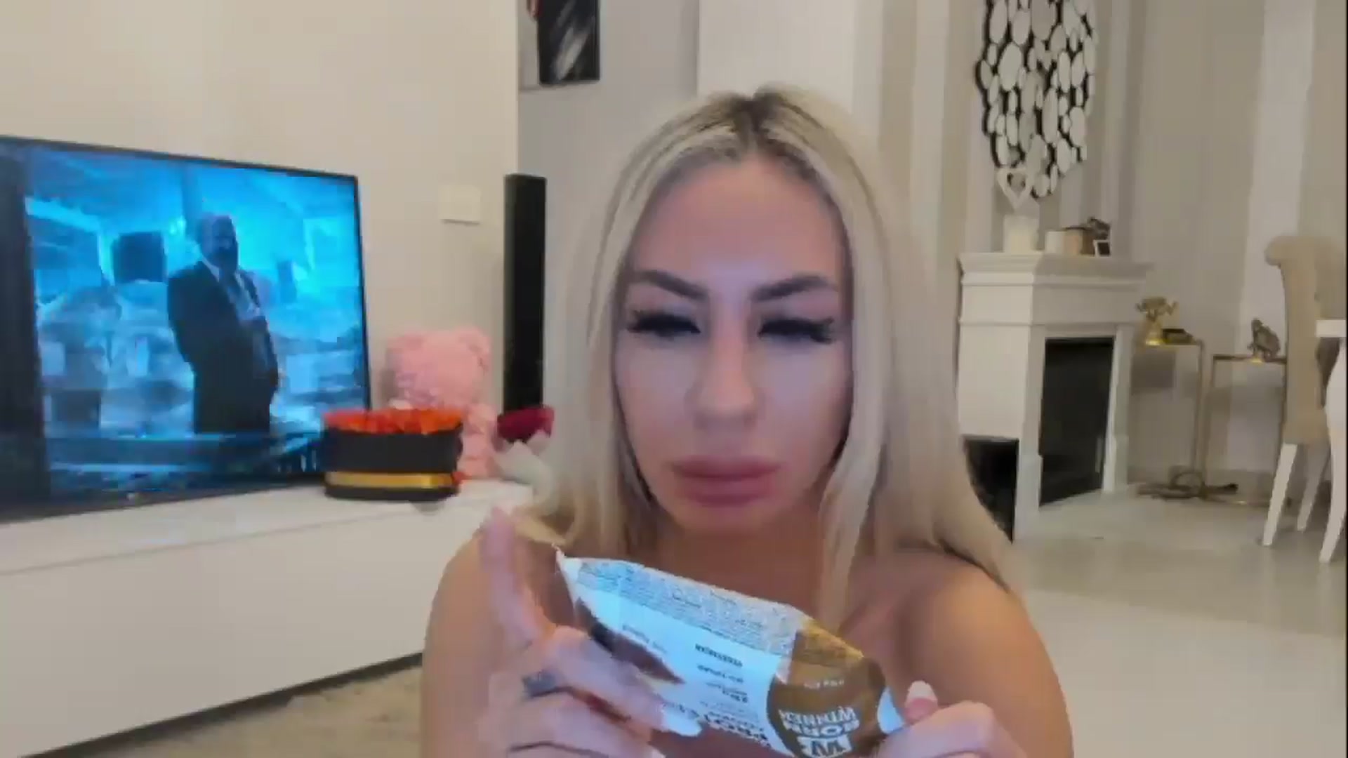 Gallery image thumbnail from Missy_alena's myfreecams stream on, 02/17/2025, 24:00 image 10 of 20