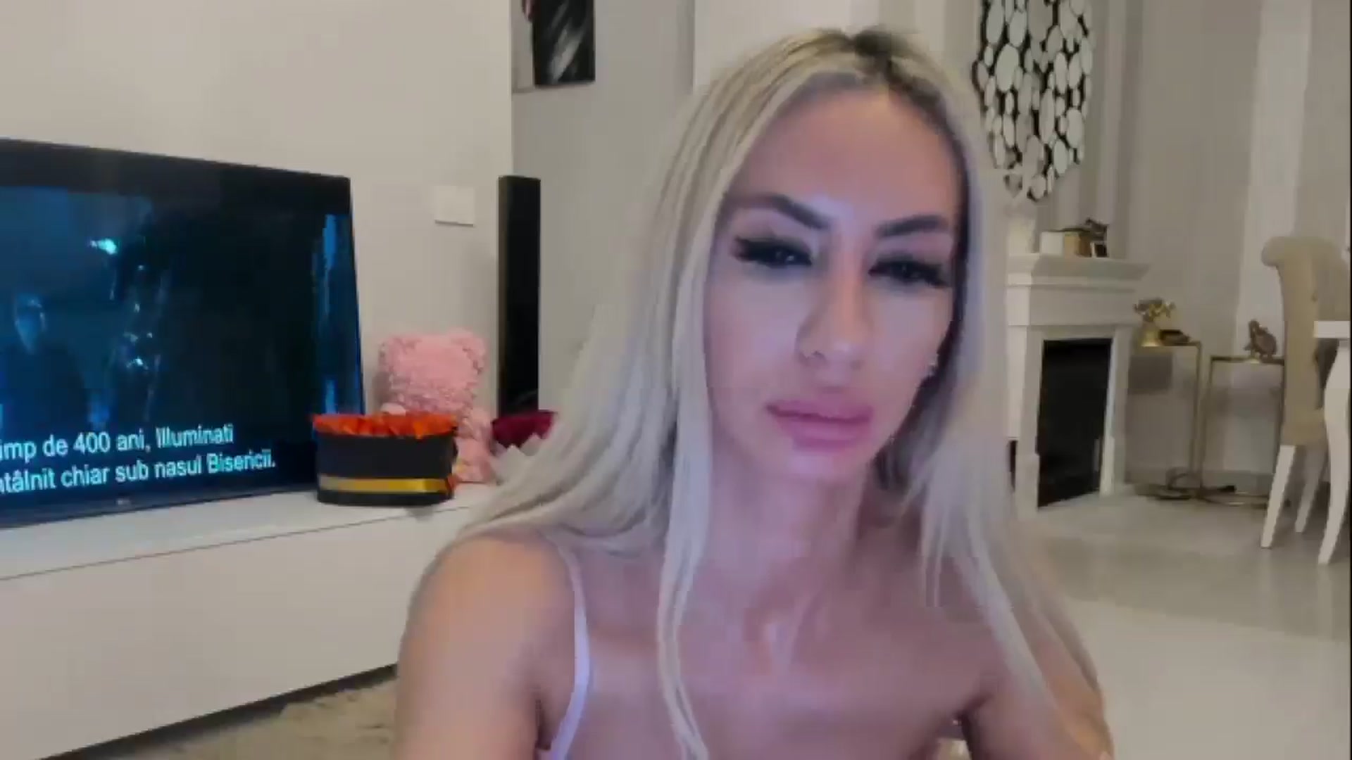 Gallery image thumbnail from Missy_alena's myfreecams stream on, 02/17/2025, 02:37 image 16 of 20