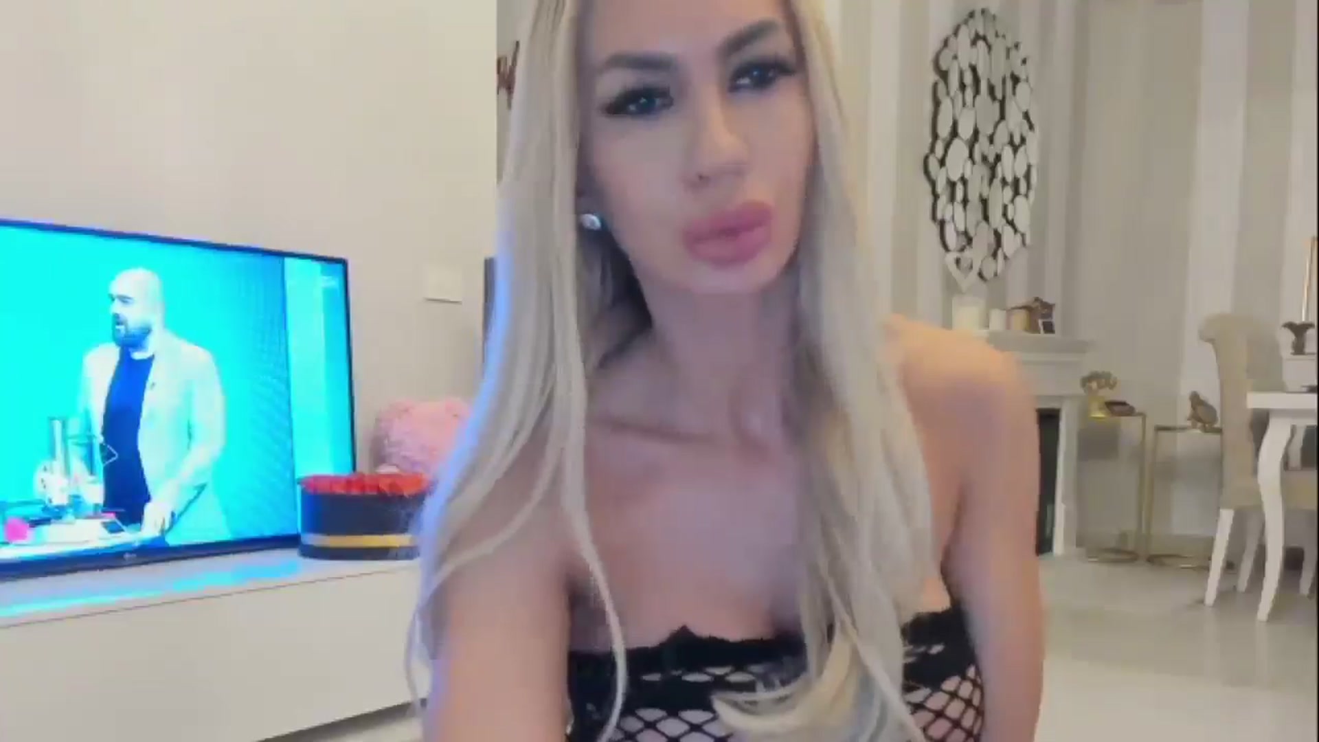 Gallery image thumbnail from Missy_alena's myfreecams stream on, 02/27/2025, 24:59 image 17 of 20