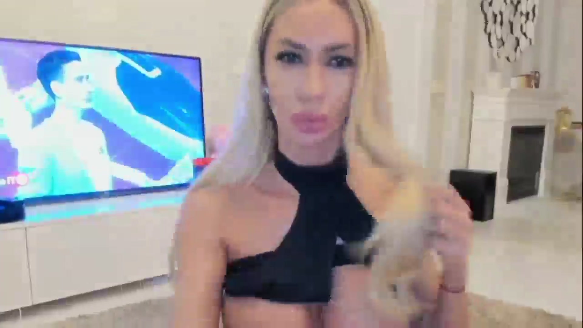 Gallery image thumbnail from Missy_alena's myfreecams stream on, 03/11/2025, 01:15 image 19 of 20