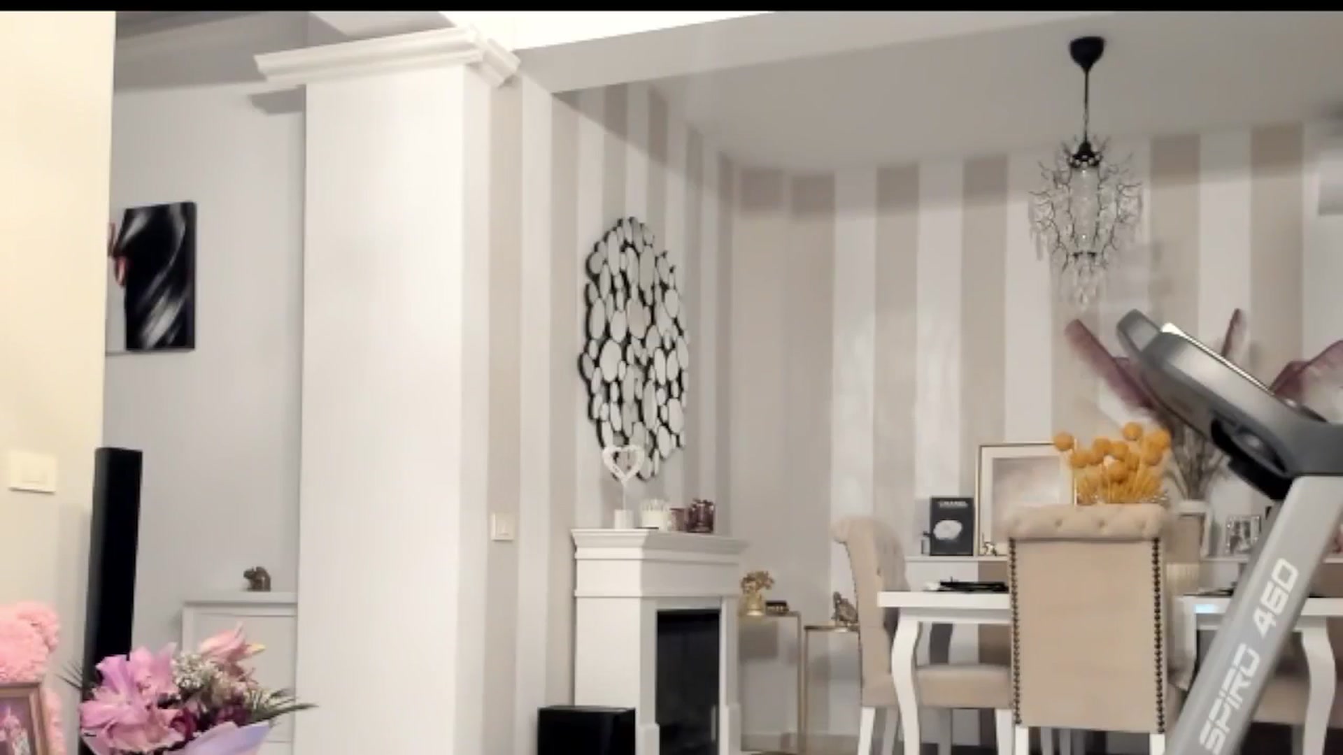 Gallery image thumbnail from Missy_alena's myfreecams stream on, 08/12/2025, 22:18 image 14 of 20