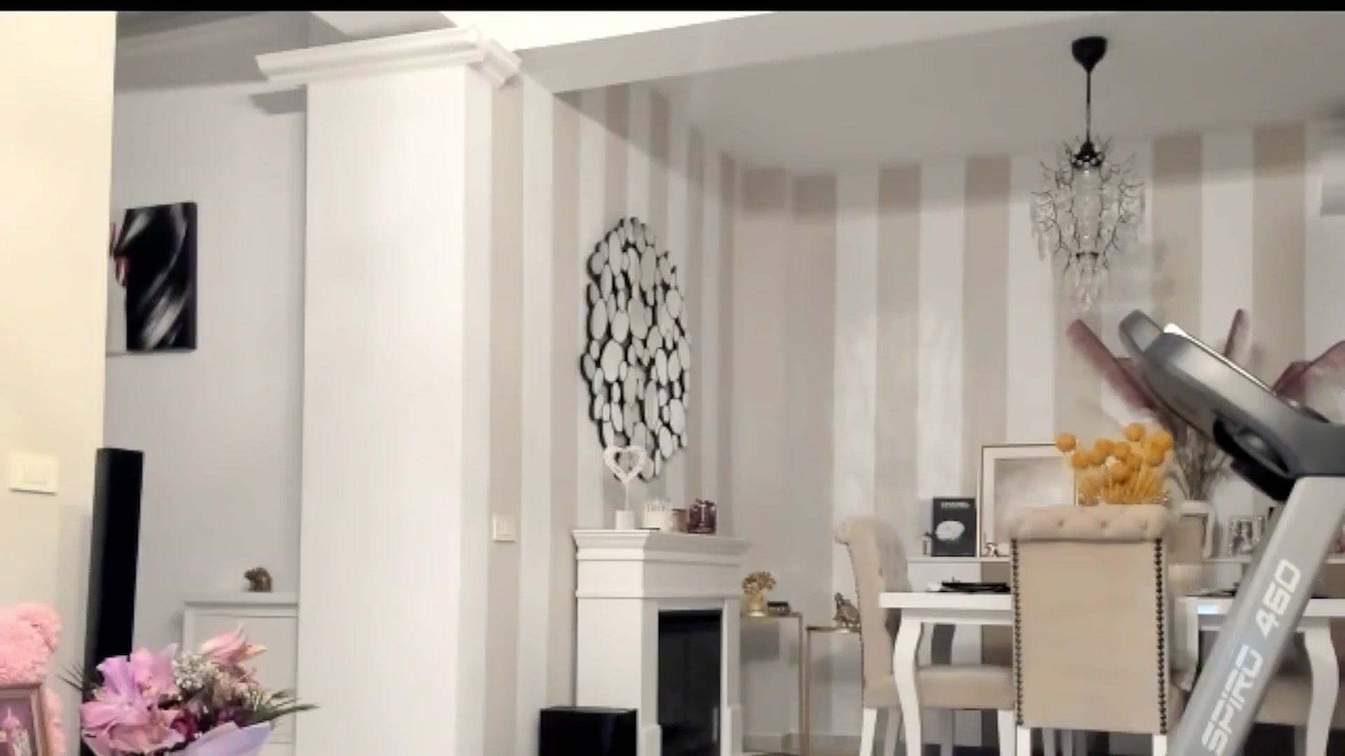 Gallery image thumbnail from Missy_alena's myfreecams stream on, 08/12/2025, 22:18 image 13 of 20