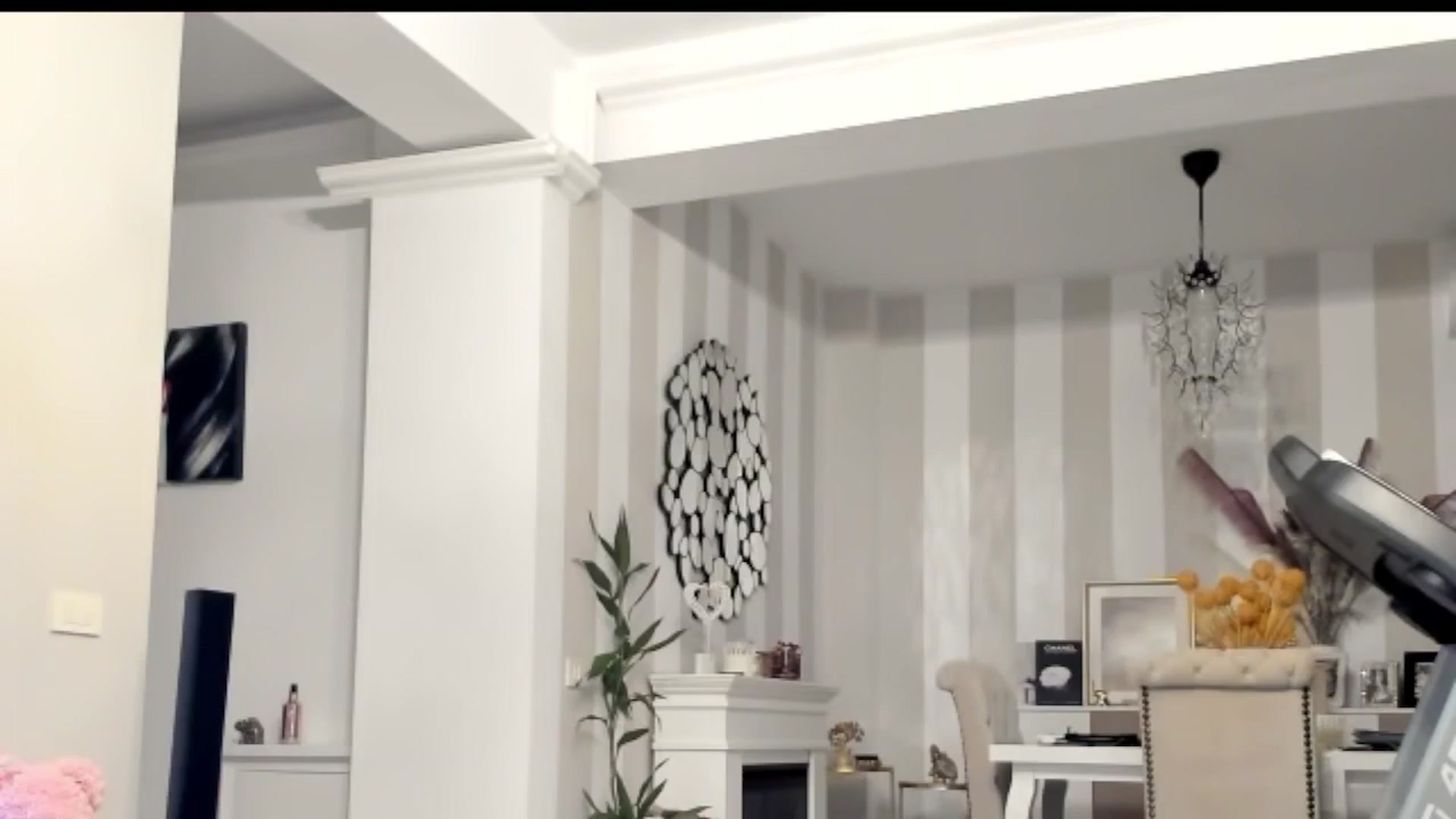 Gallery image thumbnail from Missy_alena's myfreecams stream on, 09/10/2025, 24:00 image 15 of 20