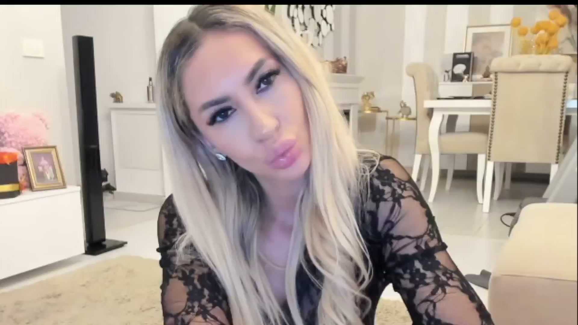 Gallery image thumbnail from Missy_alena's myfreecams stream on, 10/23/2025, 21:23 image 19 of 20