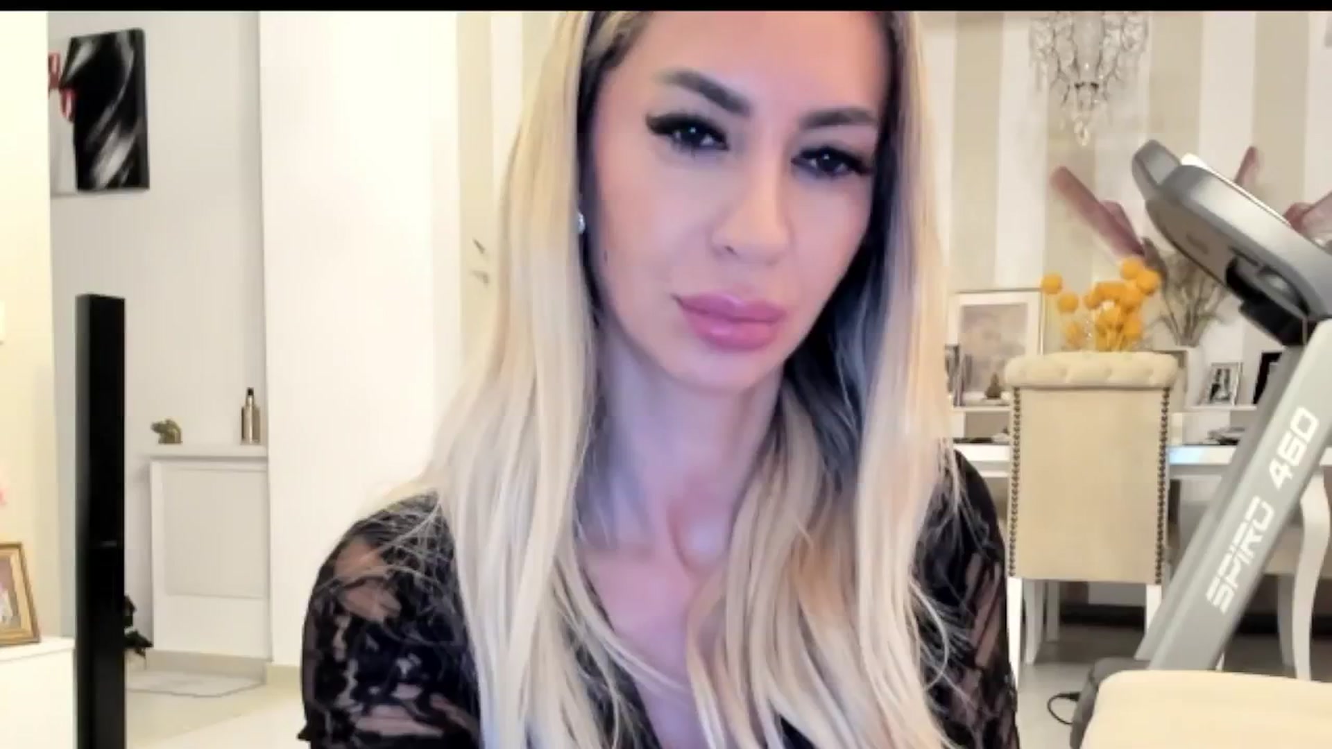 Gallery image thumbnail from Missy_alena's myfreecams stream on, 10/23/2025, 23:58 image 17 of 20