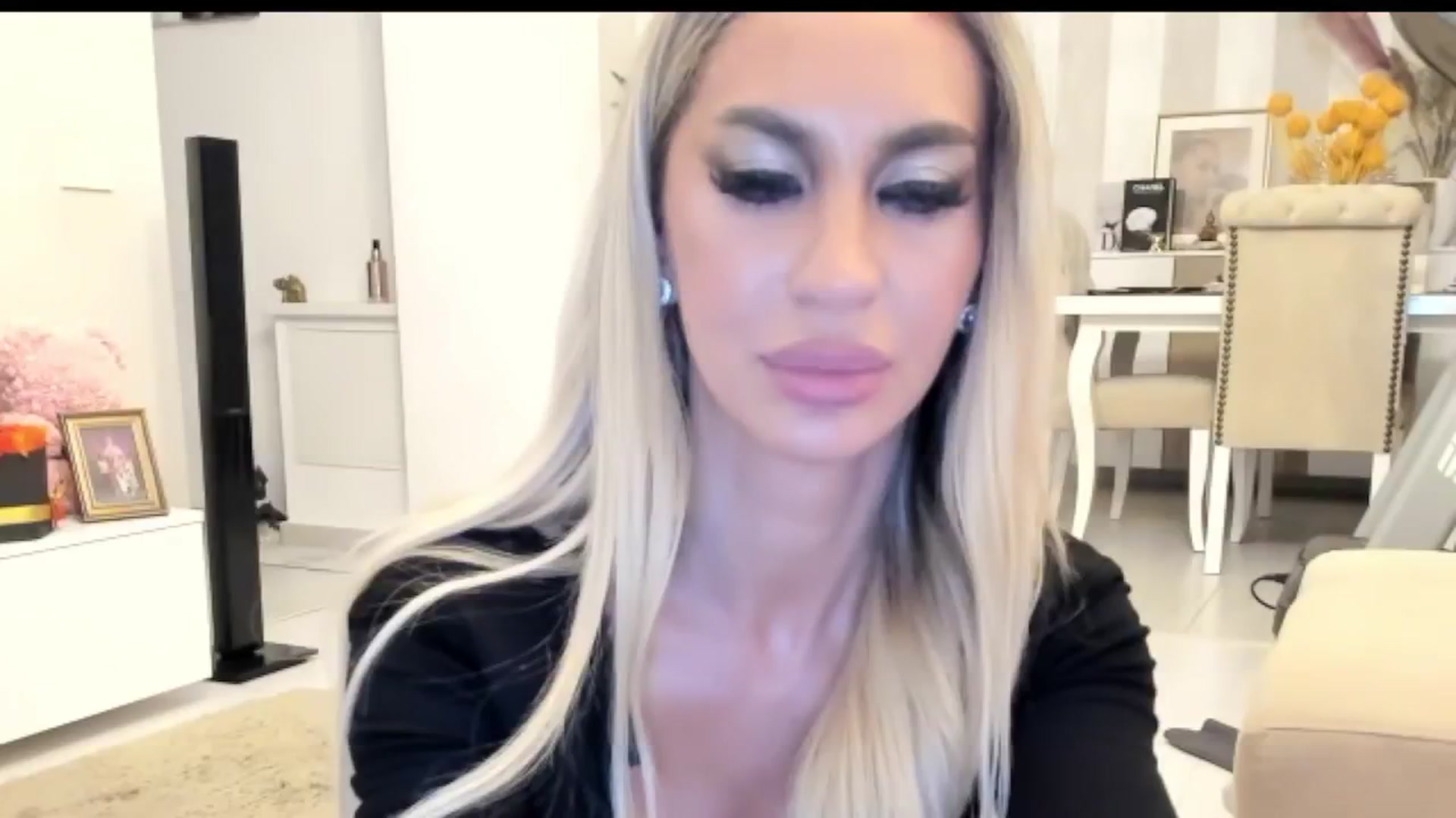 Gallery image thumbnail from Missy_alena's myfreecams stream on, 10/25/2025, 23:12 image 11 of 20